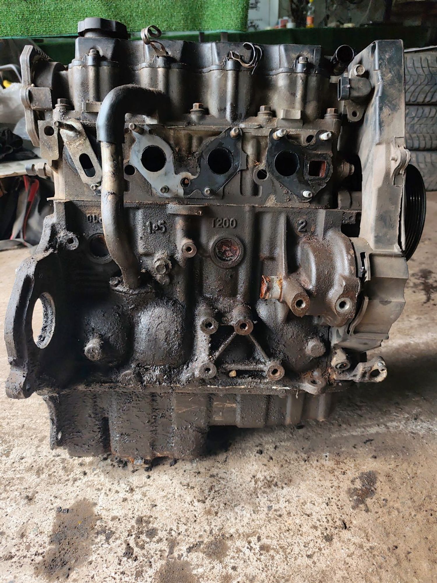https://ycs.partsauto.market/partsauto-images/thmbs/userImages/cca1856e256b5441544f9aba03b424a6/part/1b3b879b-1926-4dba-b3b4-2a6b8ea91ff1_1780724496905.jpg