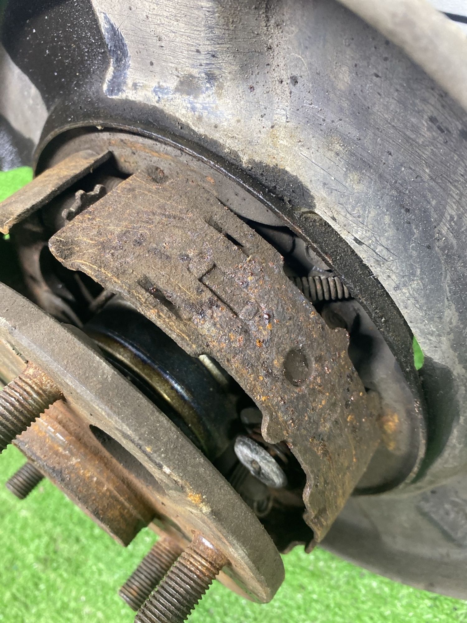 https://ycs.partsauto.market/partsauto-images/thmbs/userImages/cca1856e256b5441544f9aba03b424a6/part/1c7312b4-c790-43e4-8d73-cb5c052eb05b_1786094260235.jpg