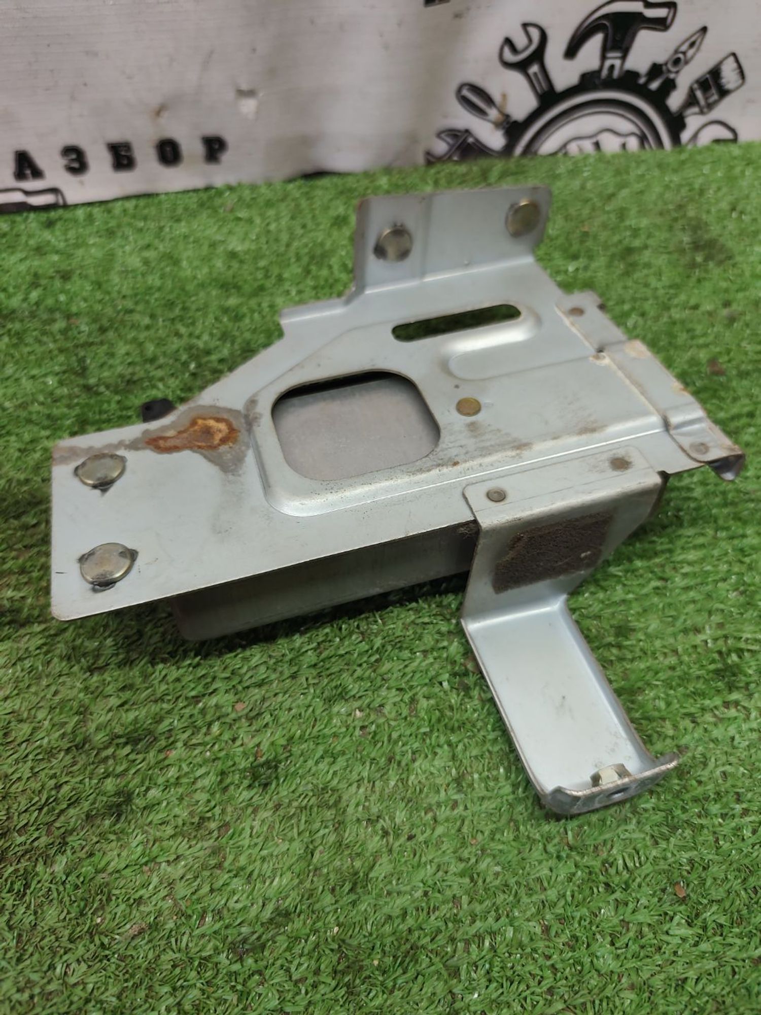 https://ycs.partsauto.market/partsauto-images/thmbs/userImages/cca1856e256b5441544f9aba03b424a6/part/1cb18689-4f95-4bd7-8ea9-ca4dc87b5e0e_1778131604493.jpg
