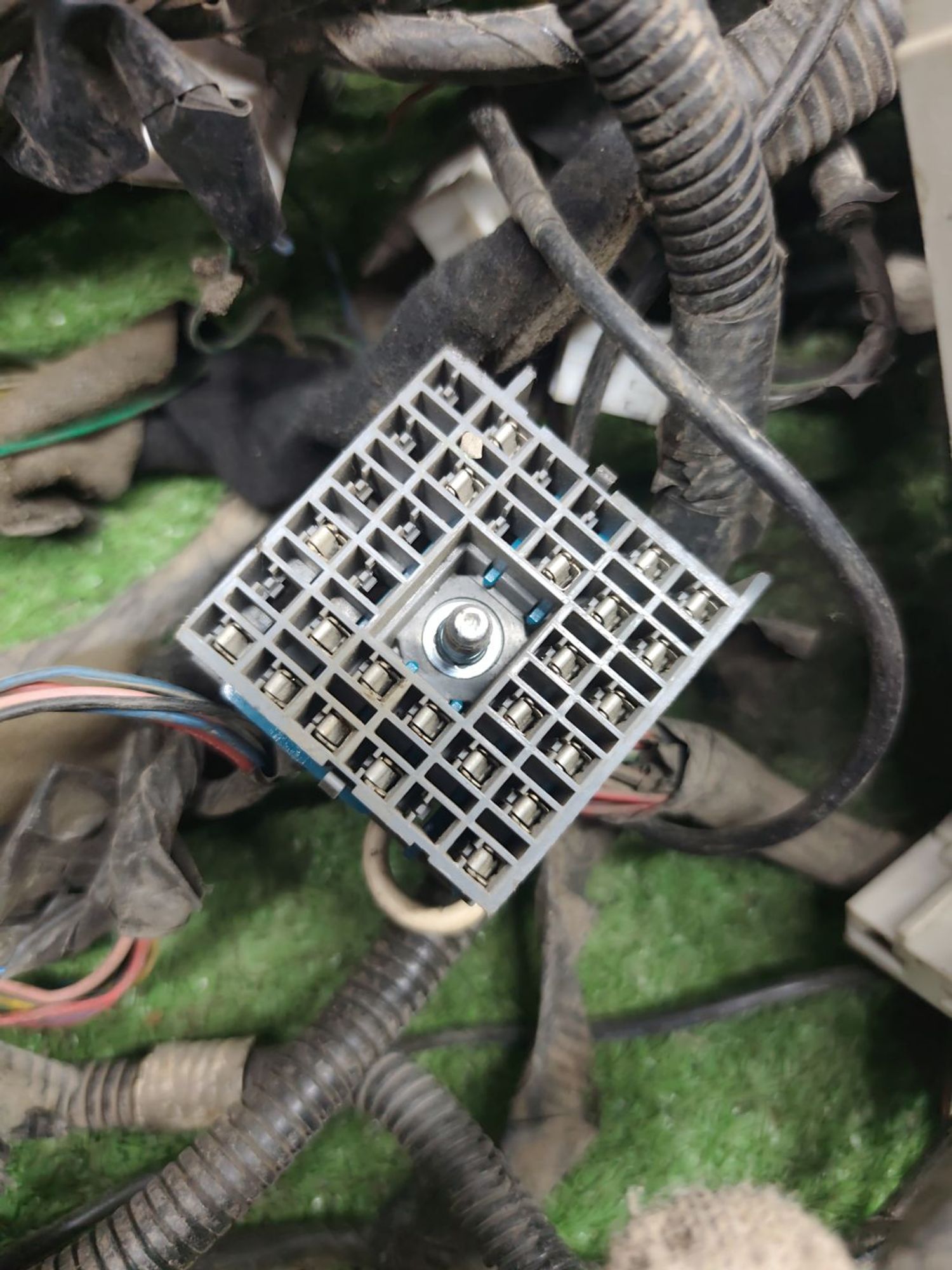 https://ycs.partsauto.market/partsauto-images/thmbs/userImages/cca1856e256b5441544f9aba03b424a6/part/1cf392a1-a505-441a-a938-fa17d3a605f2_1779706398795.jpg