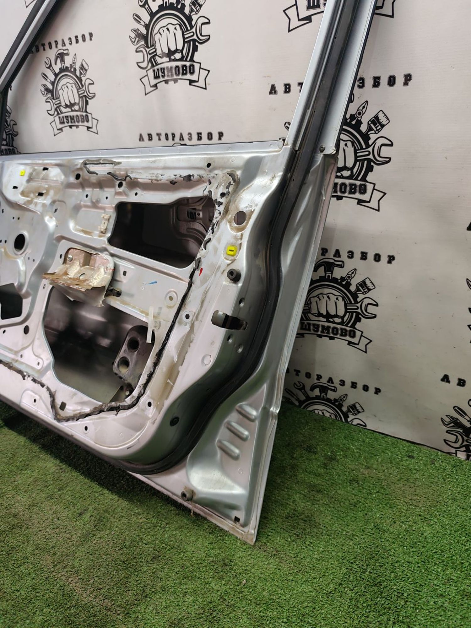 https://ycs.partsauto.market/partsauto-images/thmbs/userImages/cca1856e256b5441544f9aba03b424a6/part/1d582c79-57d9-4ef6-93b0-df6a87813e97_1779268088647.jpg