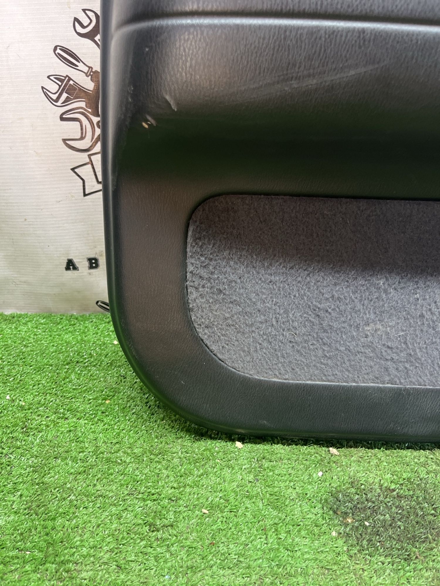https://ycs.partsauto.market/partsauto-images/thmbs/userImages/cca1856e256b5441544f9aba03b424a6/part/1d660b9f-ec33-4165-9cbe-70d1b3ff86d8_1778300940722.jpg