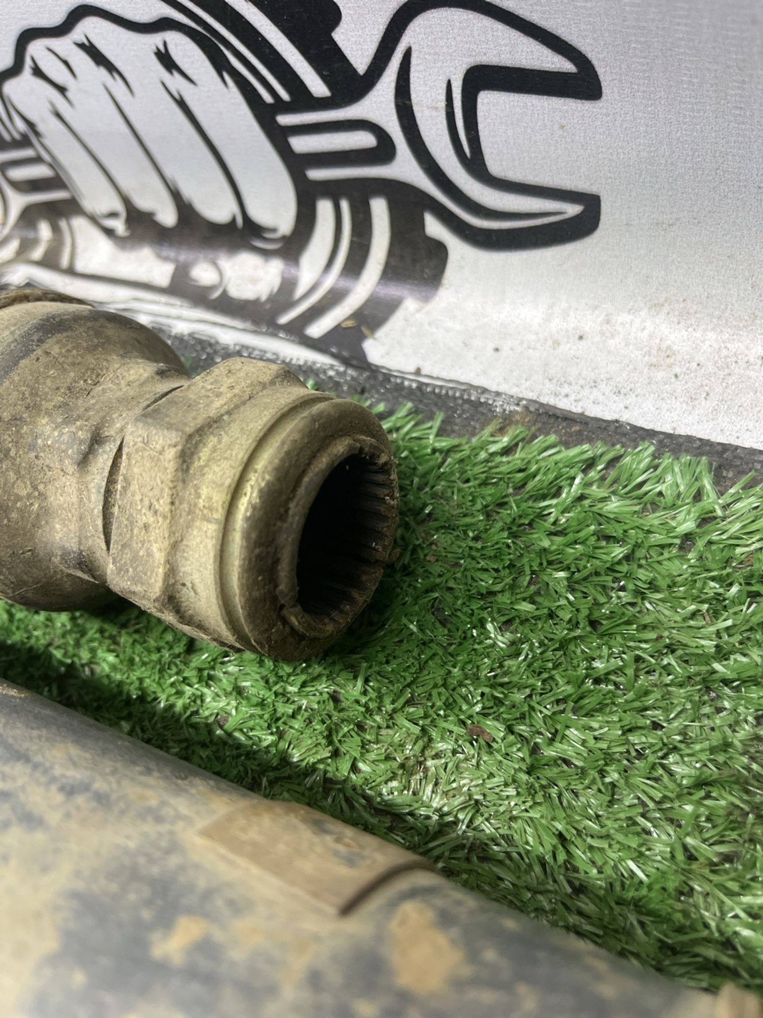 https://ycs.partsauto.market/partsauto-images/thmbs/userImages/cca1856e256b5441544f9aba03b424a6/part/1fd67e89-828d-4c1b-a371-70a8a5c0c1b9_1784264526713.jpg