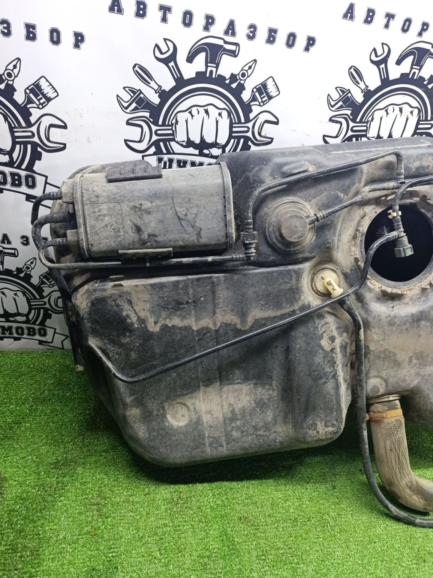 https://ycs.partsauto.market/partsauto-images/thmbs/userImages/cca1856e256b5441544f9aba03b424a6/part/20c28e63-9b58-4f34-85f1-79b9b780e64f_1787049098830.jpg