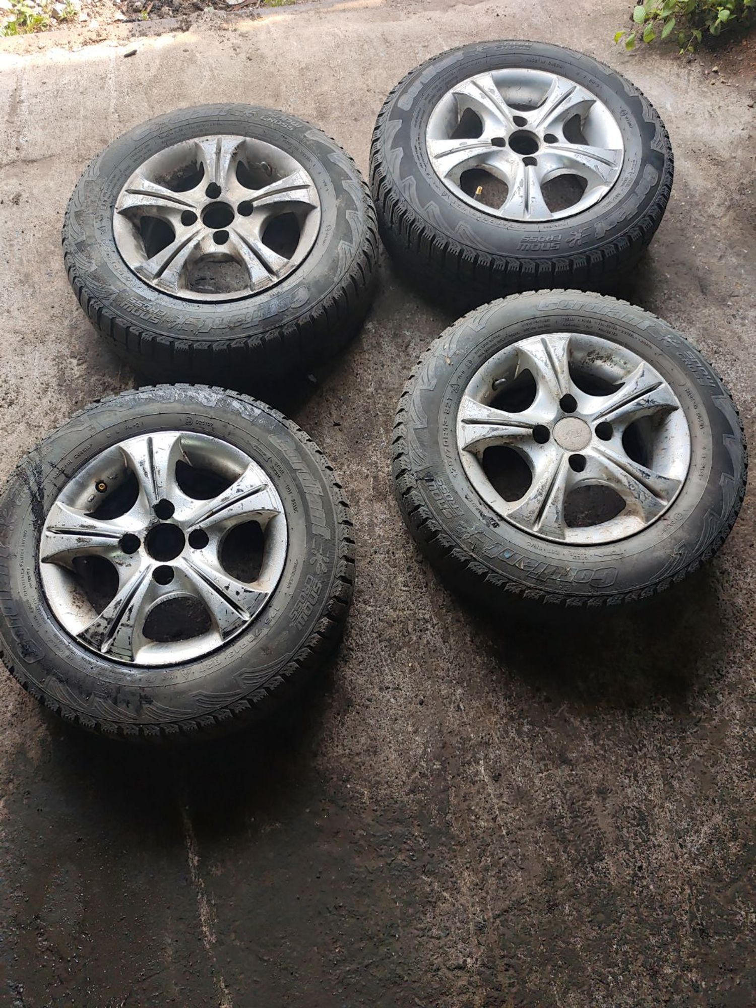 https://ycs.partsauto.market/partsauto-images/thmbs/userImages/cca1856e256b5441544f9aba03b424a6/part/2104721d-c890-4e3e-aea7-f79457c4c268_1783673825588.jpg