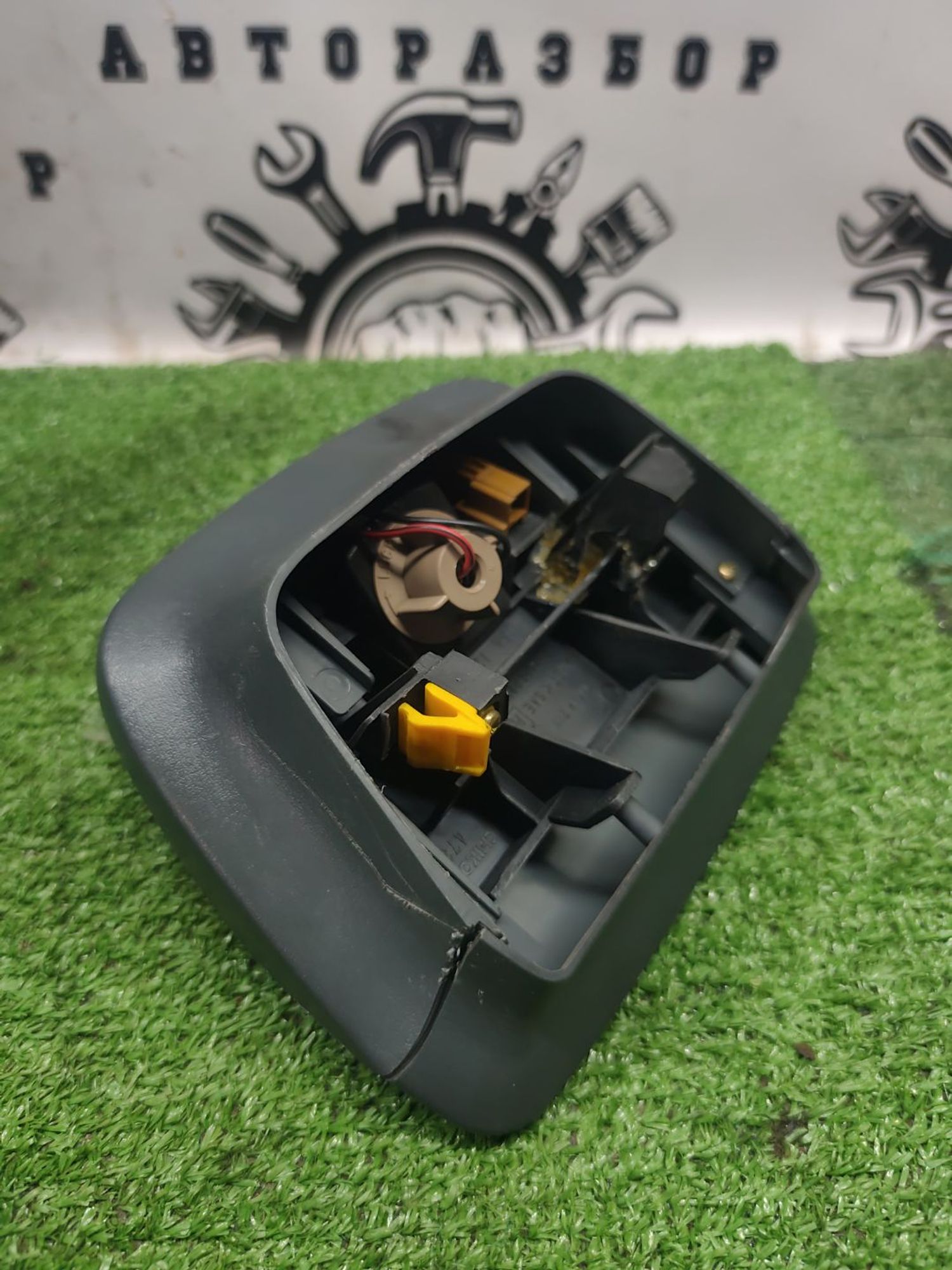https://ycs.partsauto.market/partsauto-images/thmbs/userImages/cca1856e256b5441544f9aba03b424a6/part/22b4a783-52cb-4033-bae2-861351bcfdf0_1789470976471.jpg