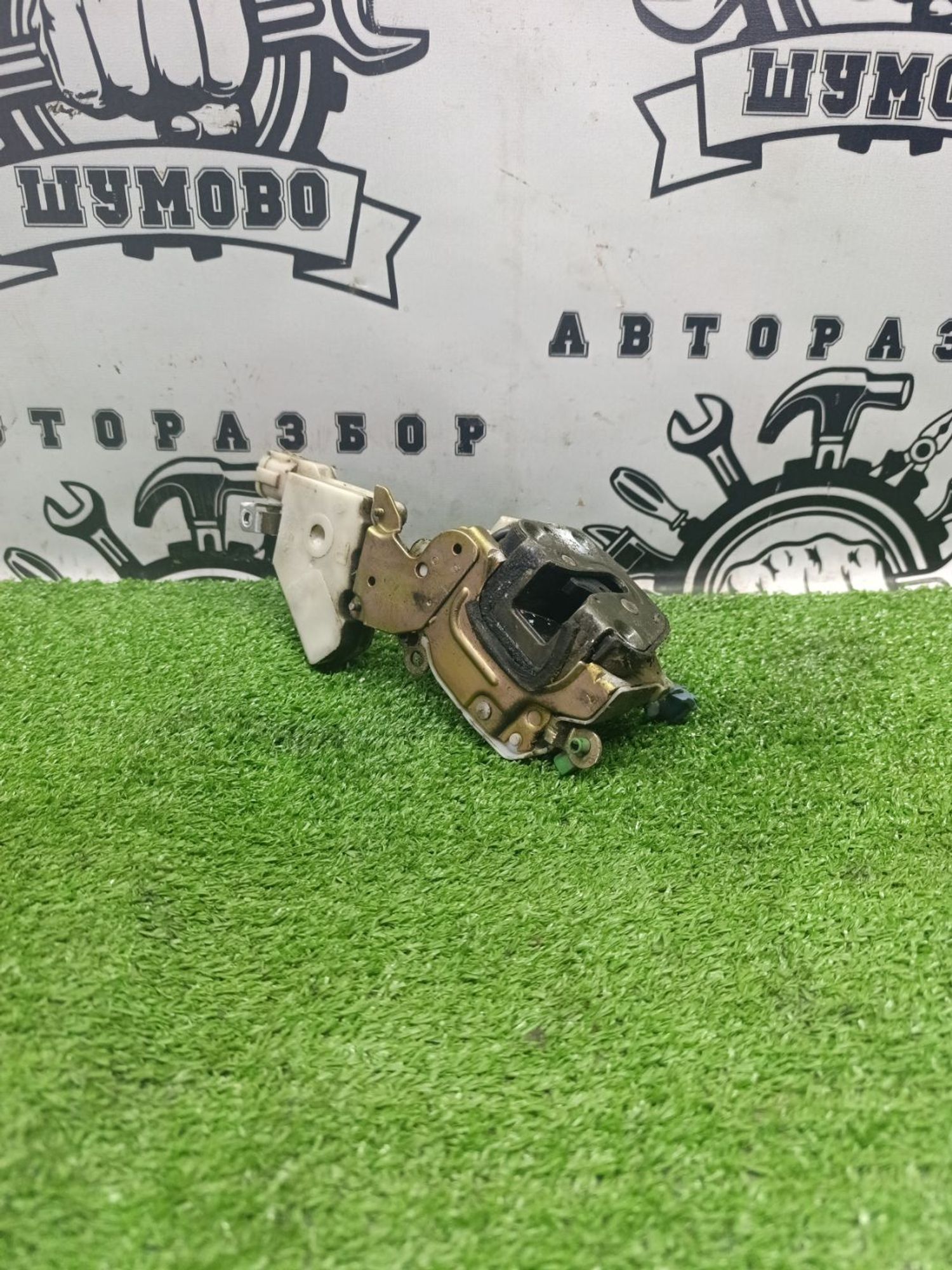 https://ycs.partsauto.market/partsauto-images/thmbs/userImages/cca1856e256b5441544f9aba03b424a6/part/23391851-5a29-489a-9aee-d2b143f4002b_1789118245361.jpg