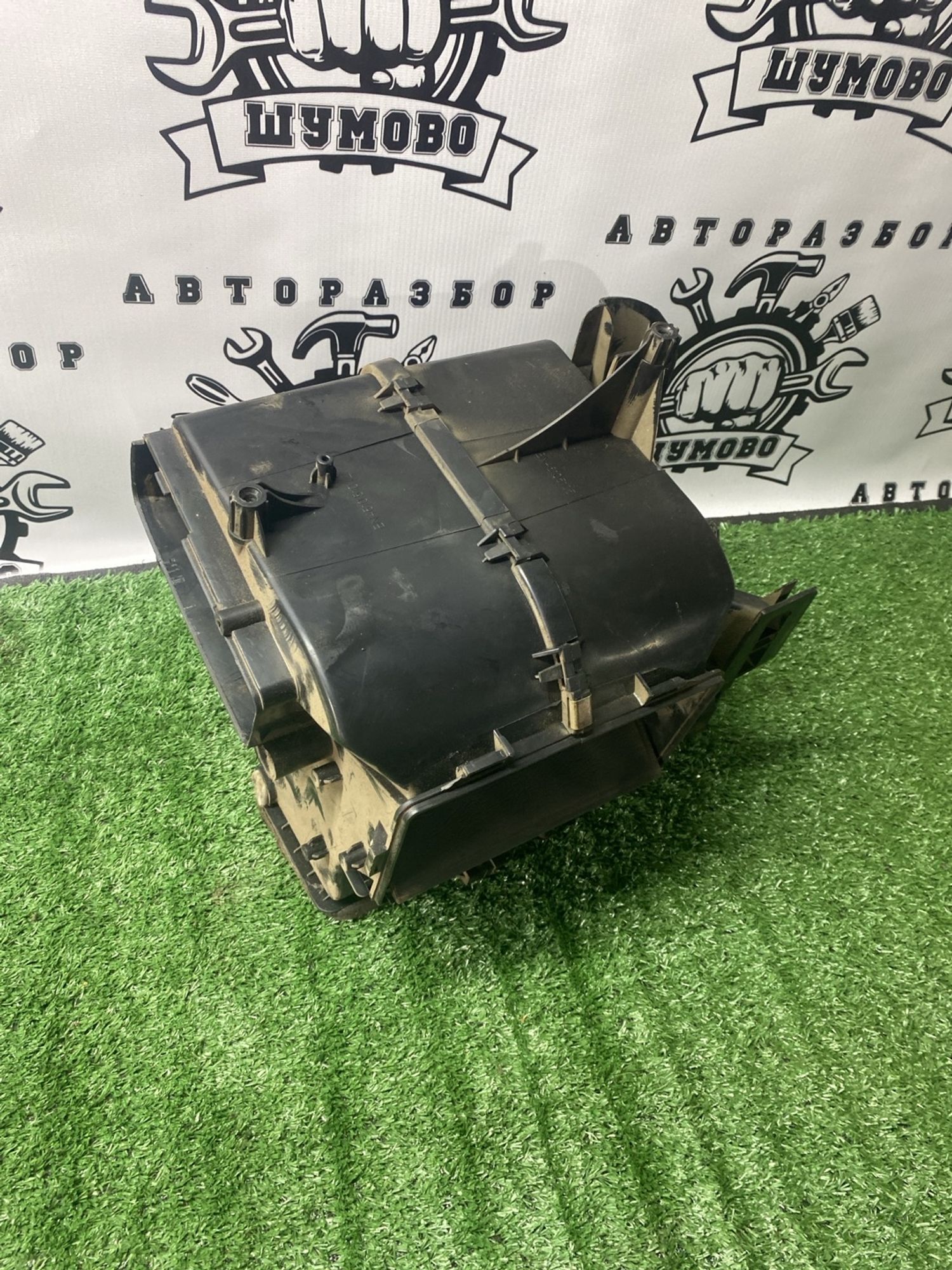 https://ycs.partsauto.market/partsauto-images/thmbs/userImages/cca1856e256b5441544f9aba03b424a6/part/2406f84e-ed39-42c4-804c-da79c88d3c8a_1781083985031.jpg