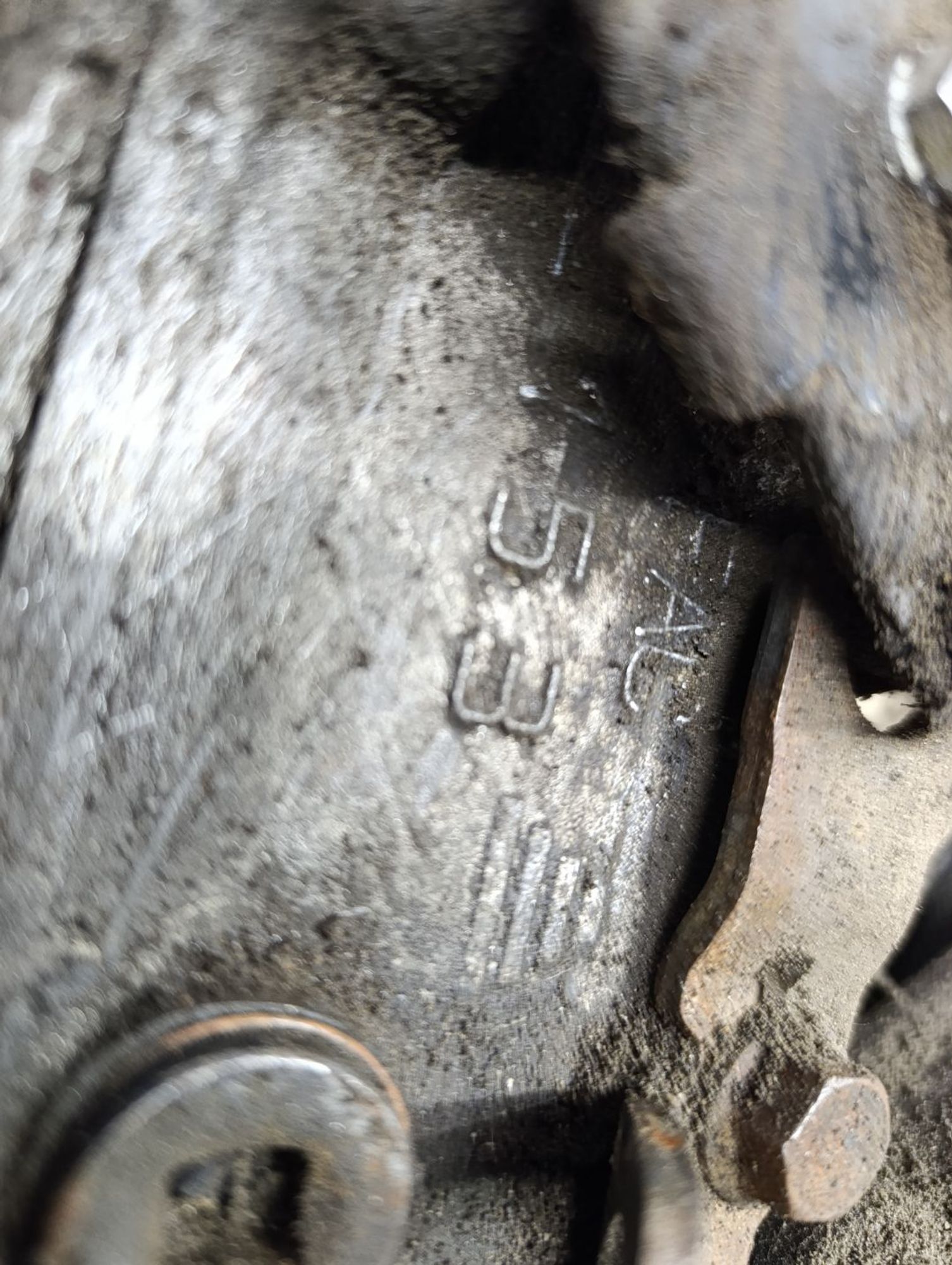 https://ycs.partsauto.market/partsauto-images/thmbs/userImages/cca1856e256b5441544f9aba03b424a6/part/243a3771-aec9-4b46-bc52-b28367f253e2_1747324902585.jpg