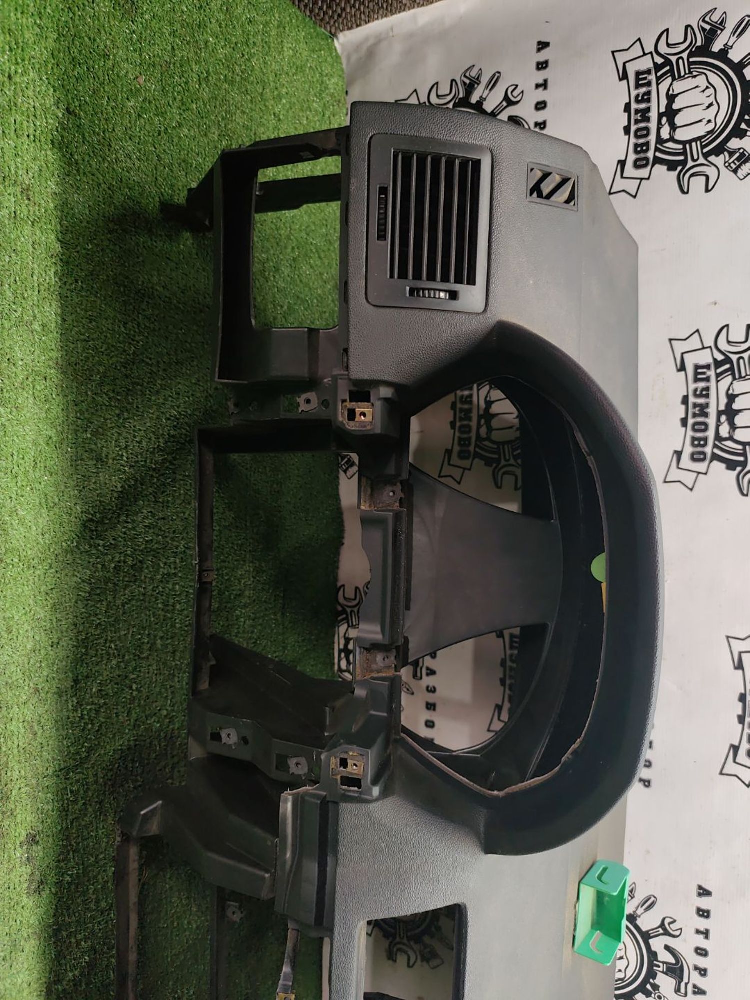 https://ycs.partsauto.market/partsauto-images/thmbs/userImages/cca1856e256b5441544f9aba03b424a6/part/244a30c7-ba48-4163-b85b-9eacee36e513_1777280832014.jpg