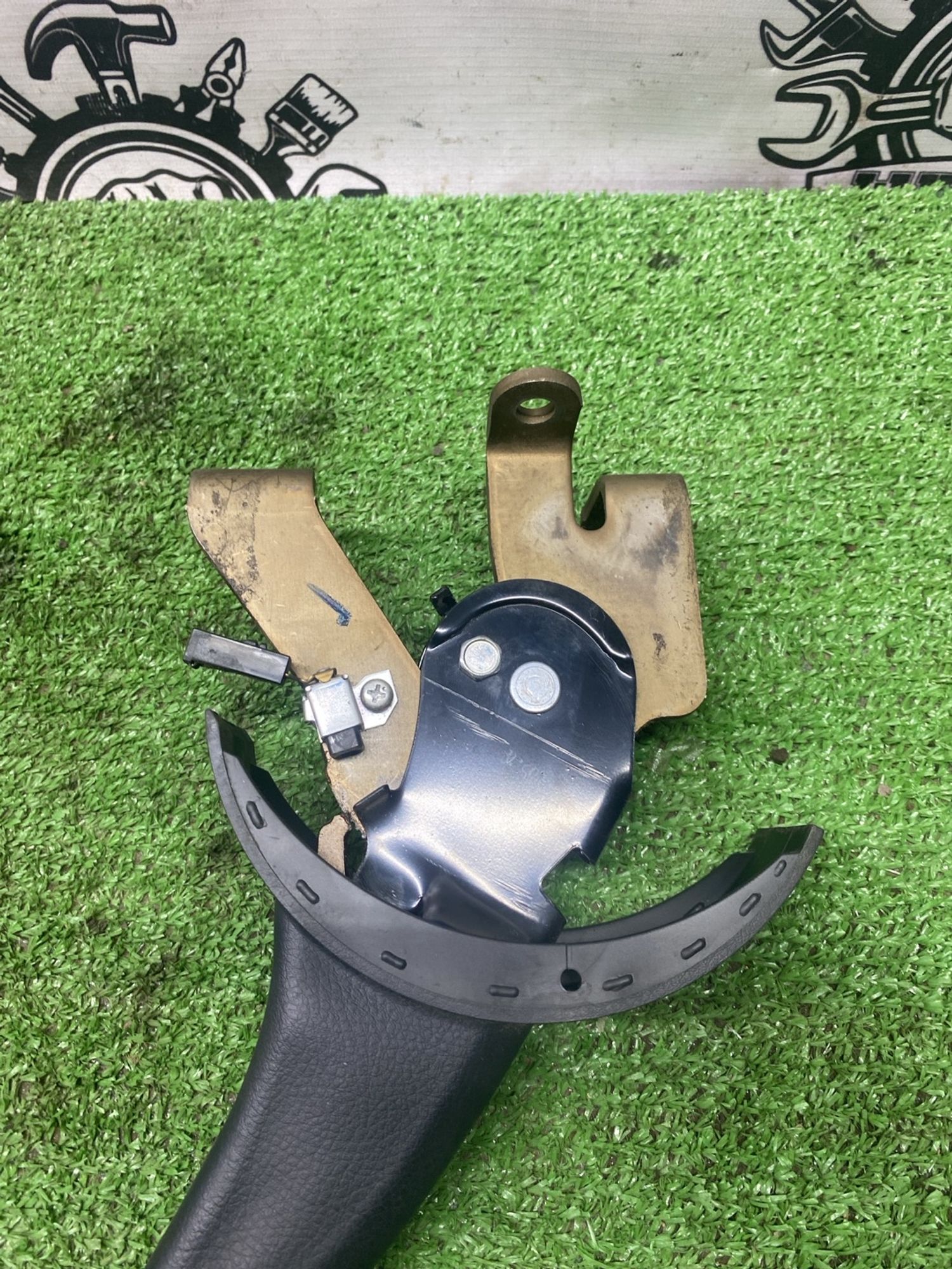 https://ycs.partsauto.market/partsauto-images/thmbs/userImages/cca1856e256b5441544f9aba03b424a6/part/2487c238-65ed-4eca-ae40-c0a91304317b_1779707527221.jpg