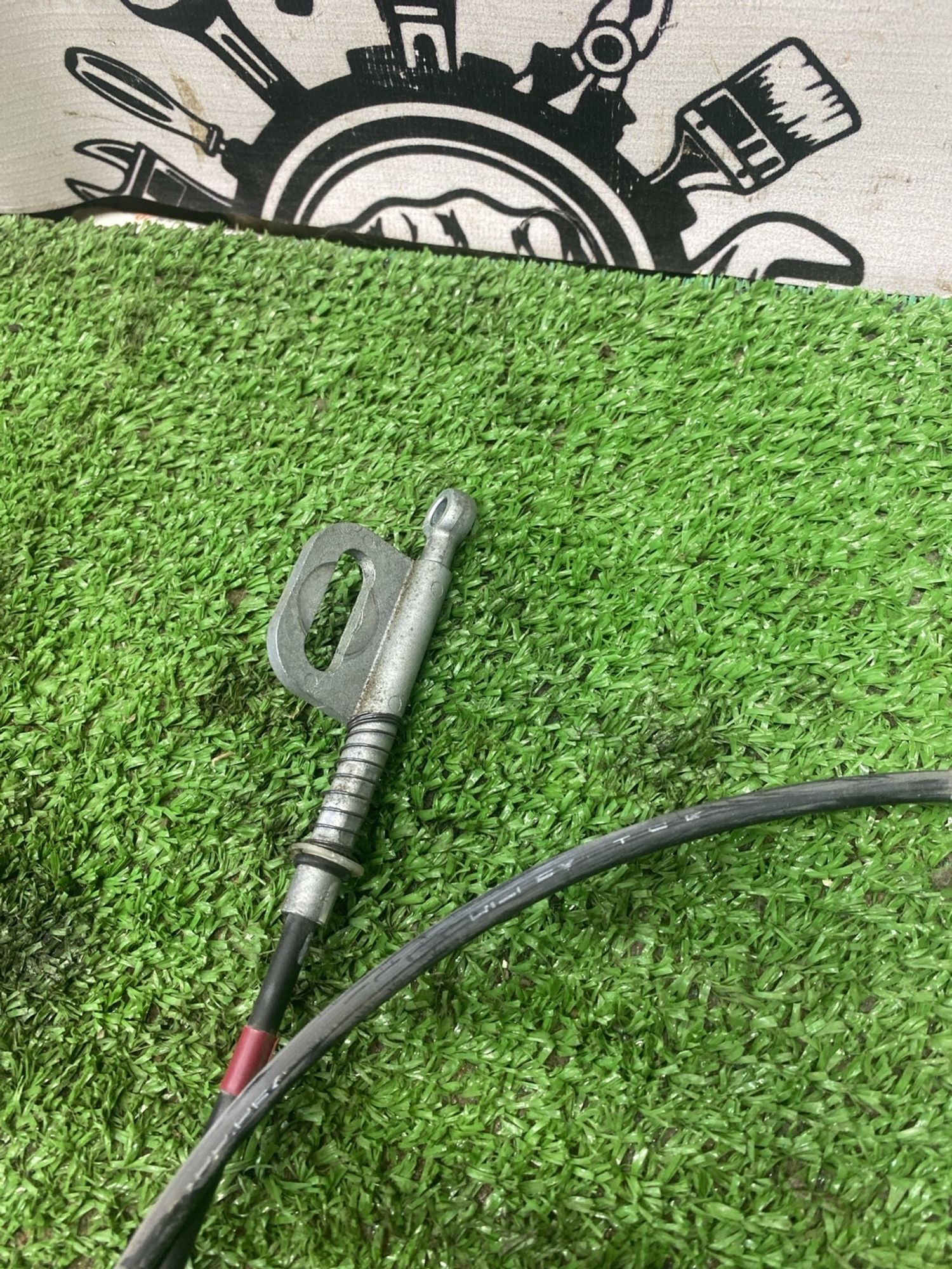 https://ycs.partsauto.market/partsauto-images/thmbs/userImages/cca1856e256b5441544f9aba03b424a6/part/249961ea-2c61-4585-8d3f-d259e1ec07d7_1779699022065.jpg
