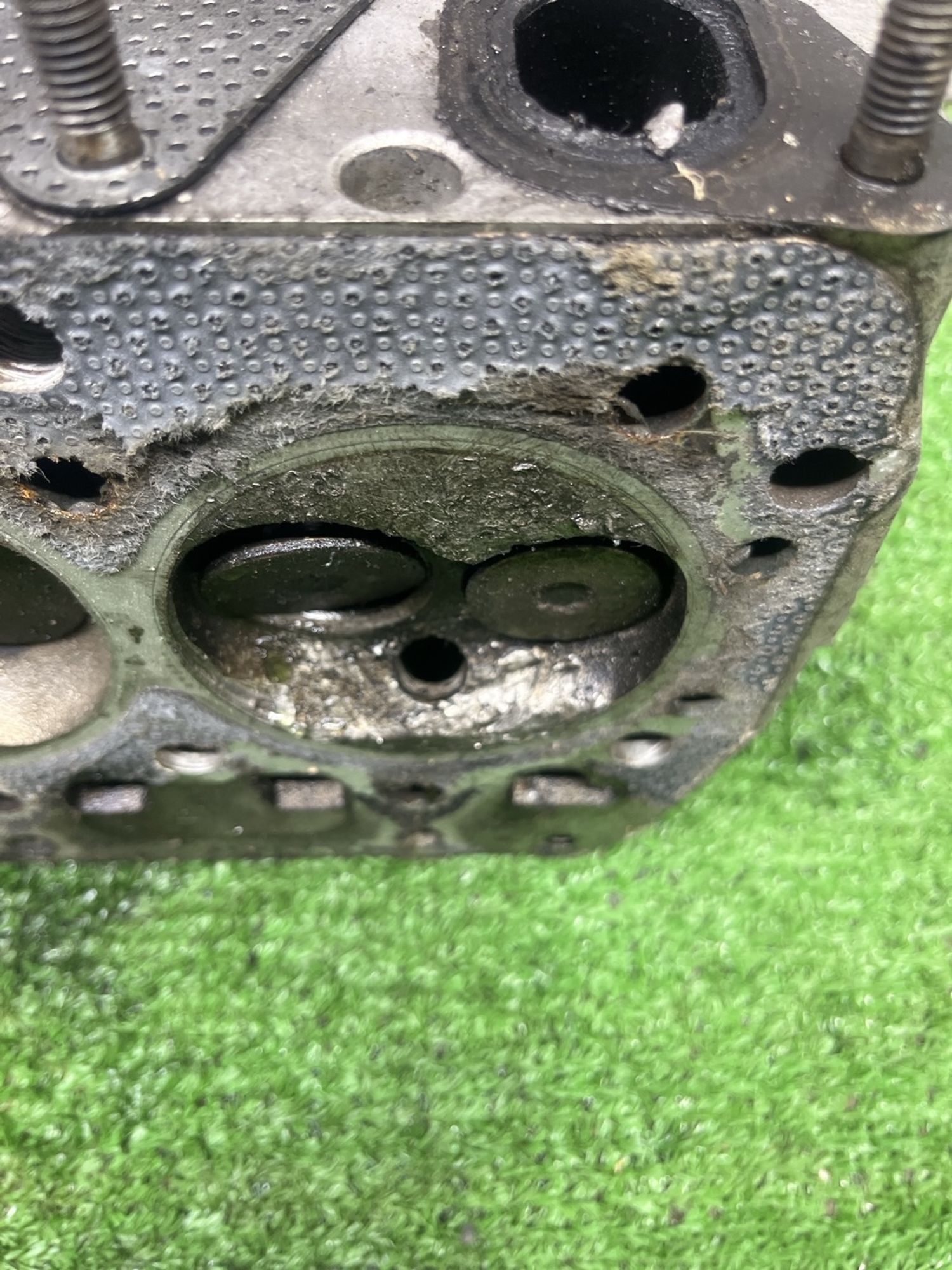 https://ycs.partsauto.market/partsauto-images/thmbs/userImages/cca1856e256b5441544f9aba03b424a6/part/24ee6e59-4d15-4a67-bc65-ac3d497e8b32_1777364637488.jpg
