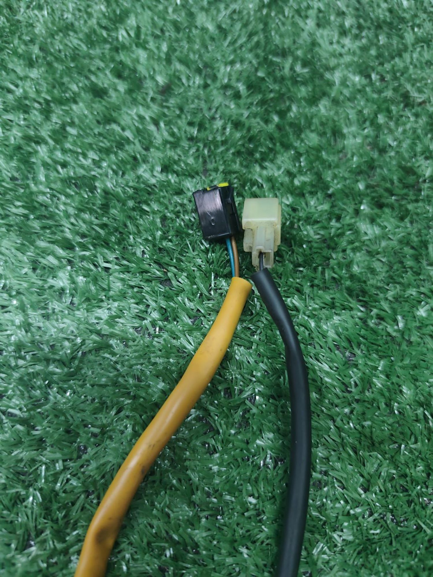 https://ycs.partsauto.market/partsauto-images/thmbs/userImages/cca1856e256b5441544f9aba03b424a6/part/26019ce0-3a07-4351-8aa5-821b417596c0_1780920805634.jpg