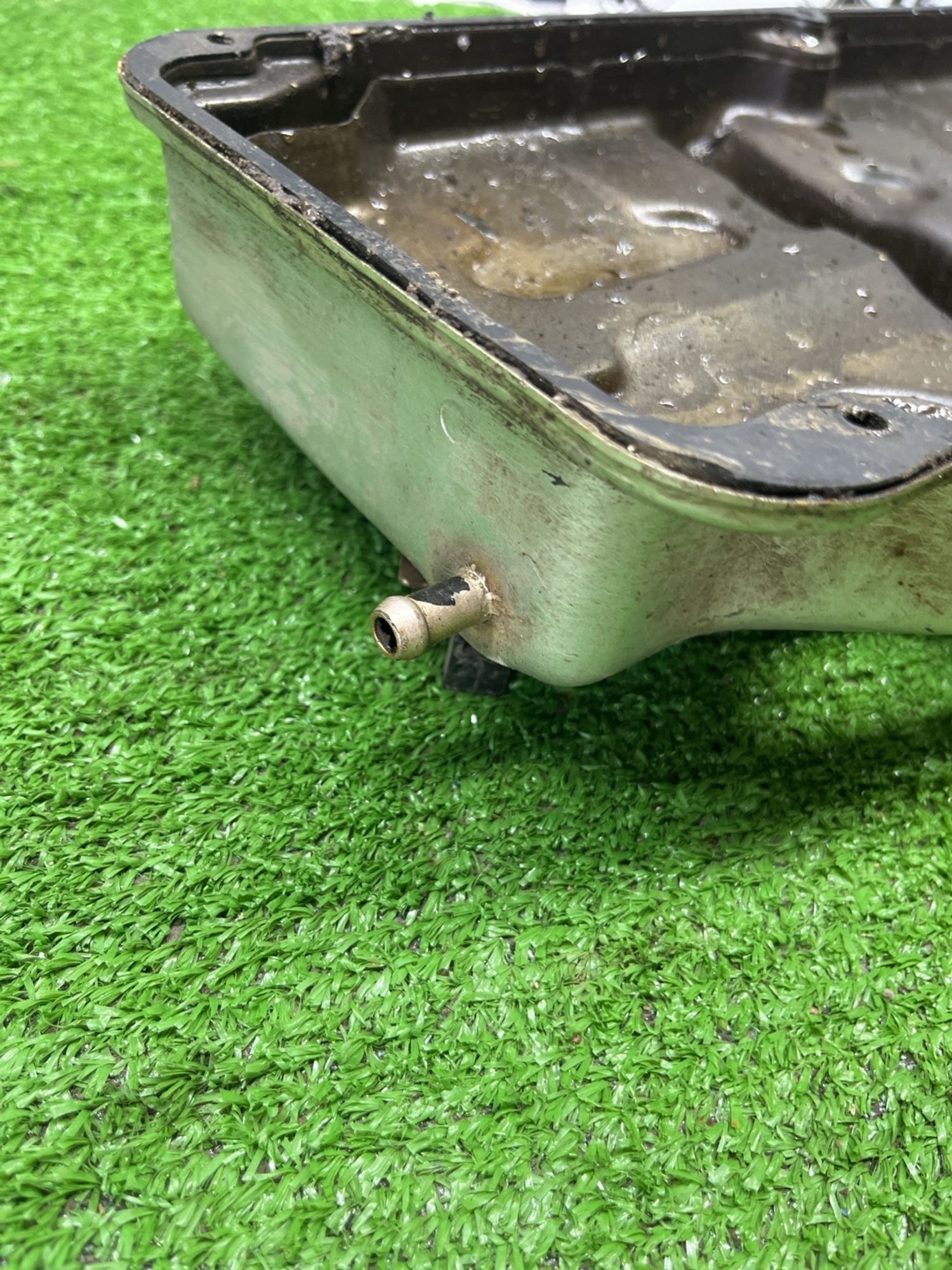 https://ycs.partsauto.market/partsauto-images/thmbs/userImages/cca1856e256b5441544f9aba03b424a6/part/2716bdd7-5905-4ce6-bfe9-9aa2f733f279_1783693907333.jpg