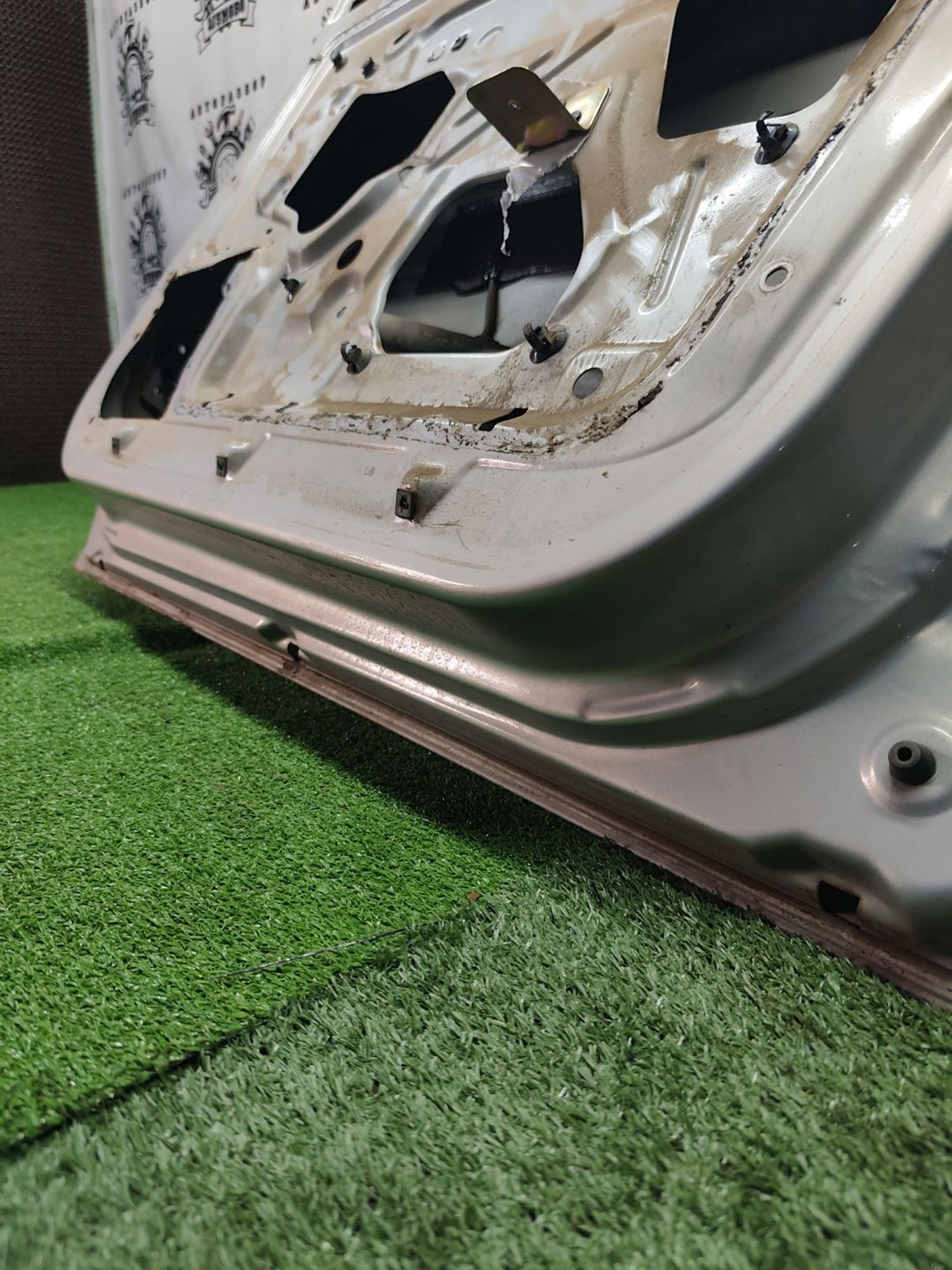 https://ycs.partsauto.market/partsauto-images/thmbs/userImages/cca1856e256b5441544f9aba03b424a6/part/2859b12b-b988-4192-875f-afa1139b4b2c_1781005755118.jpg