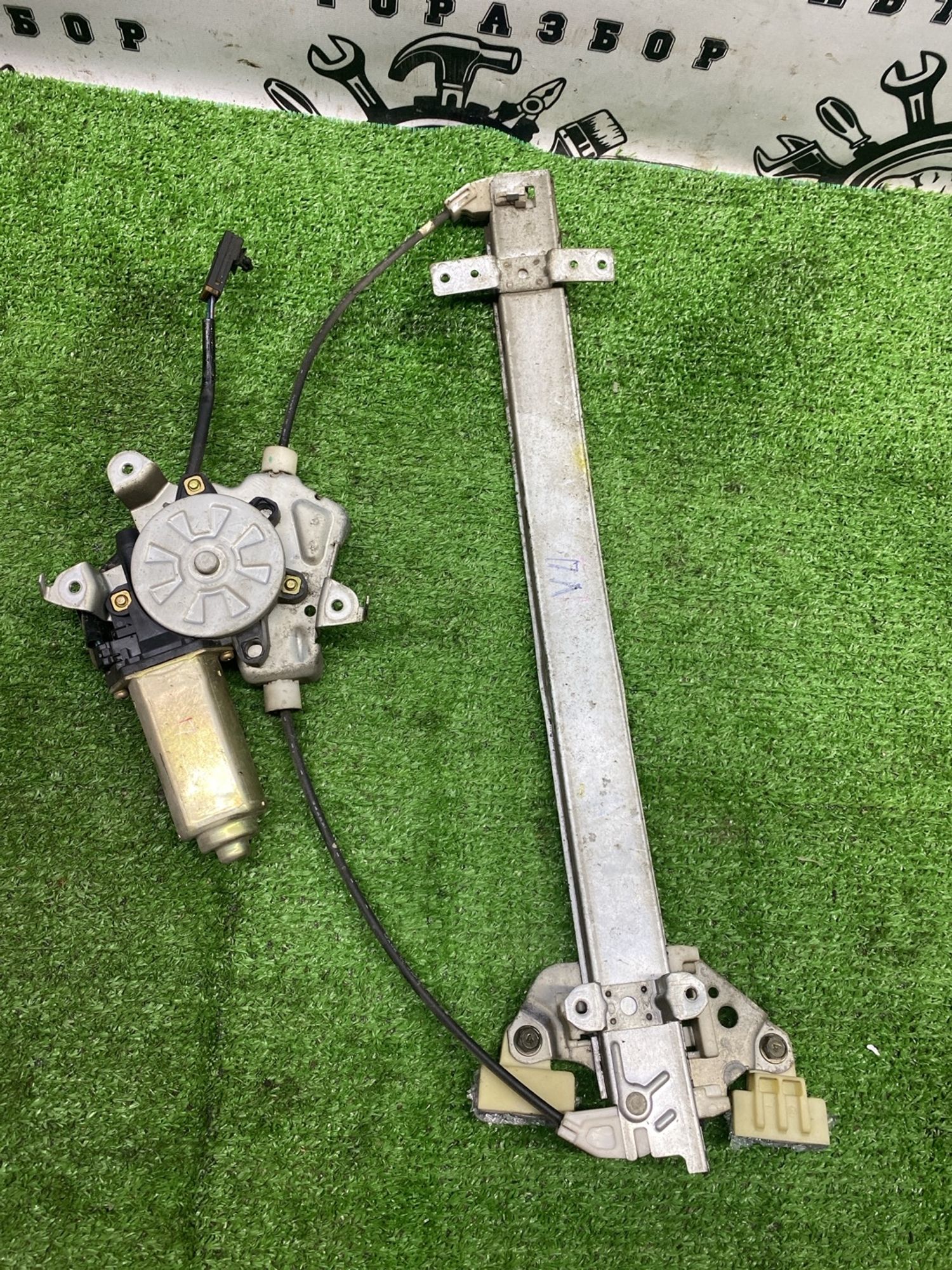 https://ycs.partsauto.market/partsauto-images/thmbs/userImages/cca1856e256b5441544f9aba03b424a6/part/28b1c3c1-129d-4bdc-800b-836e675bb424_1789368318328.jpg