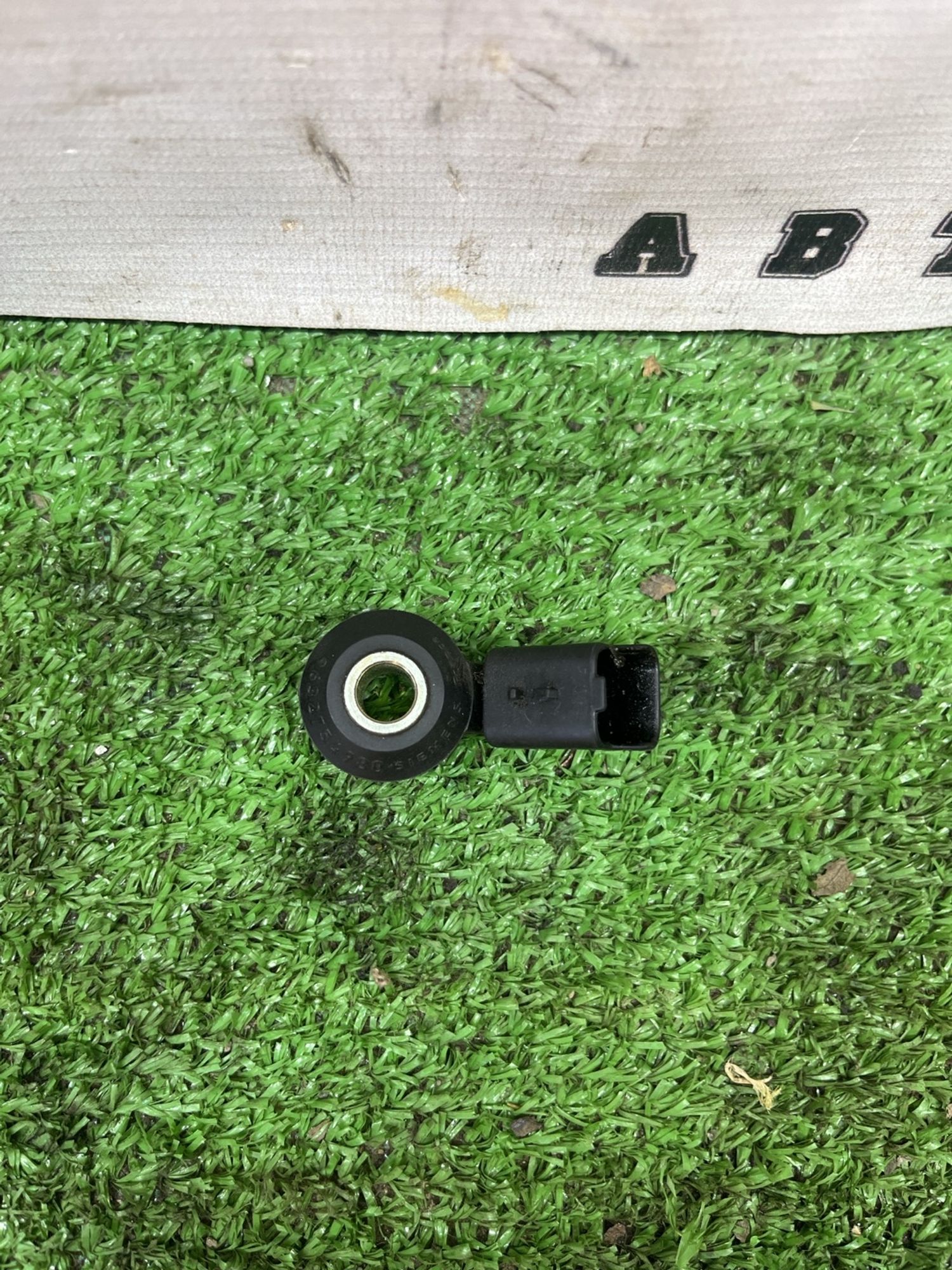 https://ycs.partsauto.market/partsauto-images/thmbs/userImages/cca1856e256b5441544f9aba03b424a6/part/2a250334-1886-411e-9d75-553eb303e635_1778052964237.jpg
