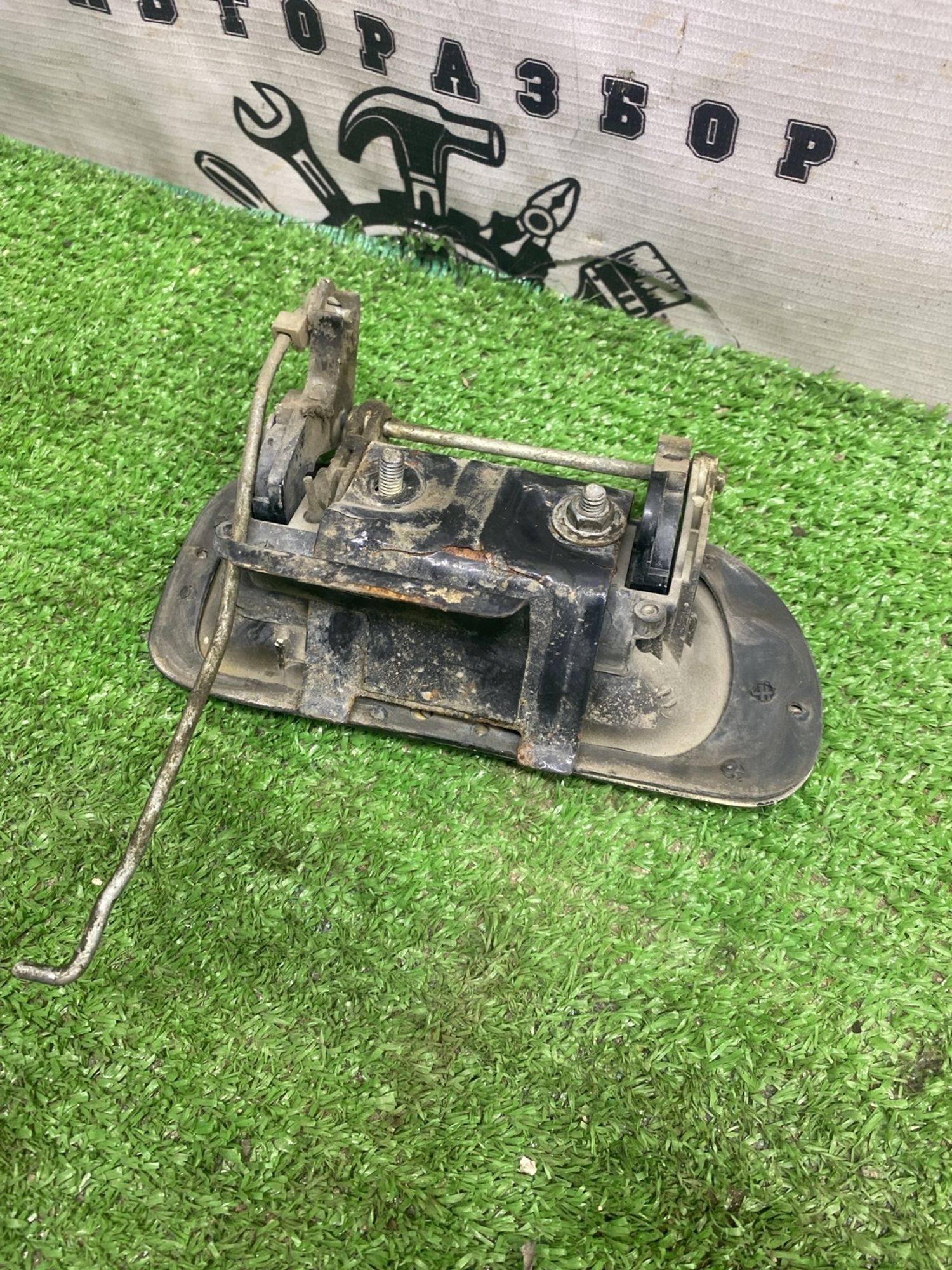 https://ycs.partsauto.market/partsauto-images/thmbs/userImages/cca1856e256b5441544f9aba03b424a6/part/2a2ec8dc-2a9c-4b4b-8abc-9f08936d491d_1780400060522.jpg