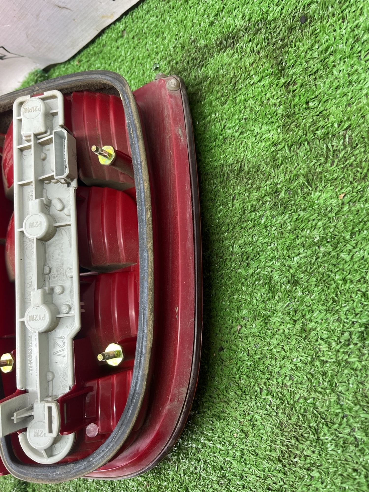https://ycs.partsauto.market/partsauto-images/thmbs/userImages/cca1856e256b5441544f9aba03b424a6/part/2a74f88d-9ba8-4ce4-b13c-5a852cfae746_1777183754552.jpg