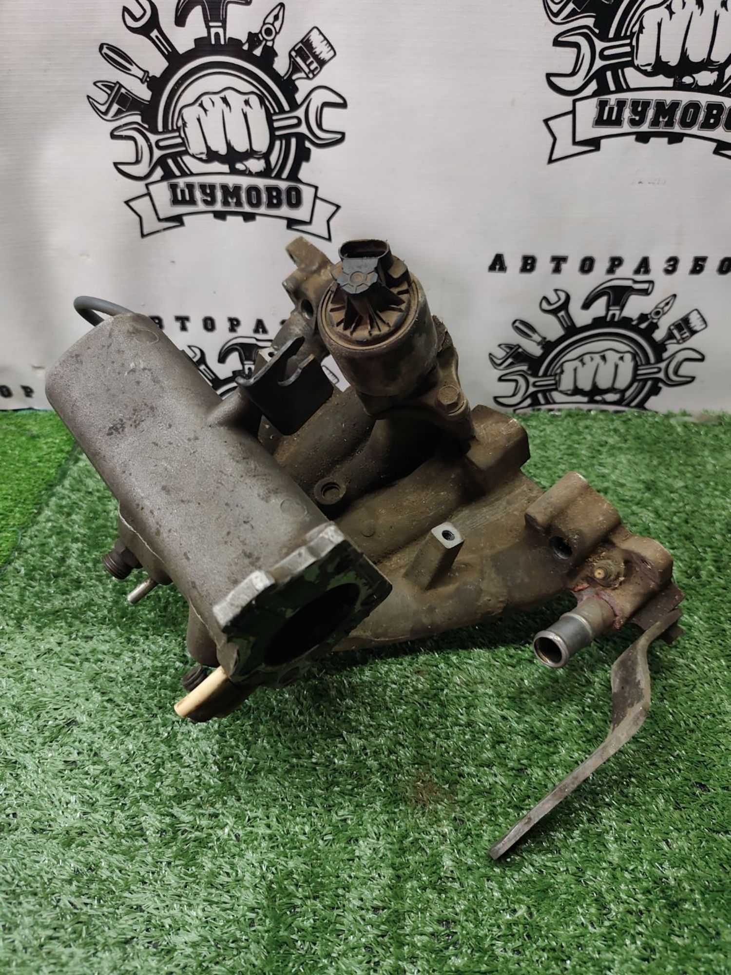 https://ycs.partsauto.market/partsauto-images/thmbs/userImages/cca1856e256b5441544f9aba03b424a6/part/2a8c3a22-253a-4638-8405-6218fd252e92_1780478205925.jpg