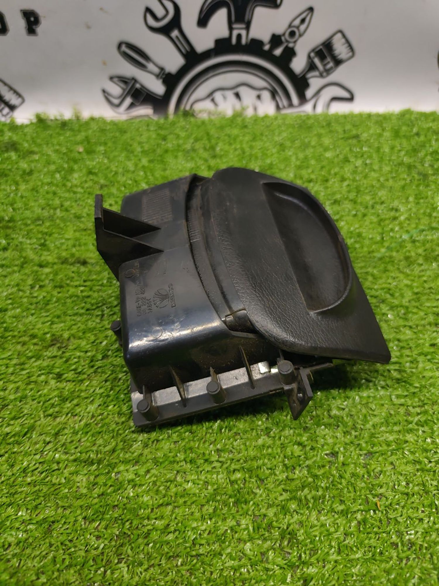 https://ycs.partsauto.market/partsauto-images/thmbs/userImages/cca1856e256b5441544f9aba03b424a6/part/2aa384cb-d01b-4fe6-a7bf-6e892d575107_1787224435072.jpg