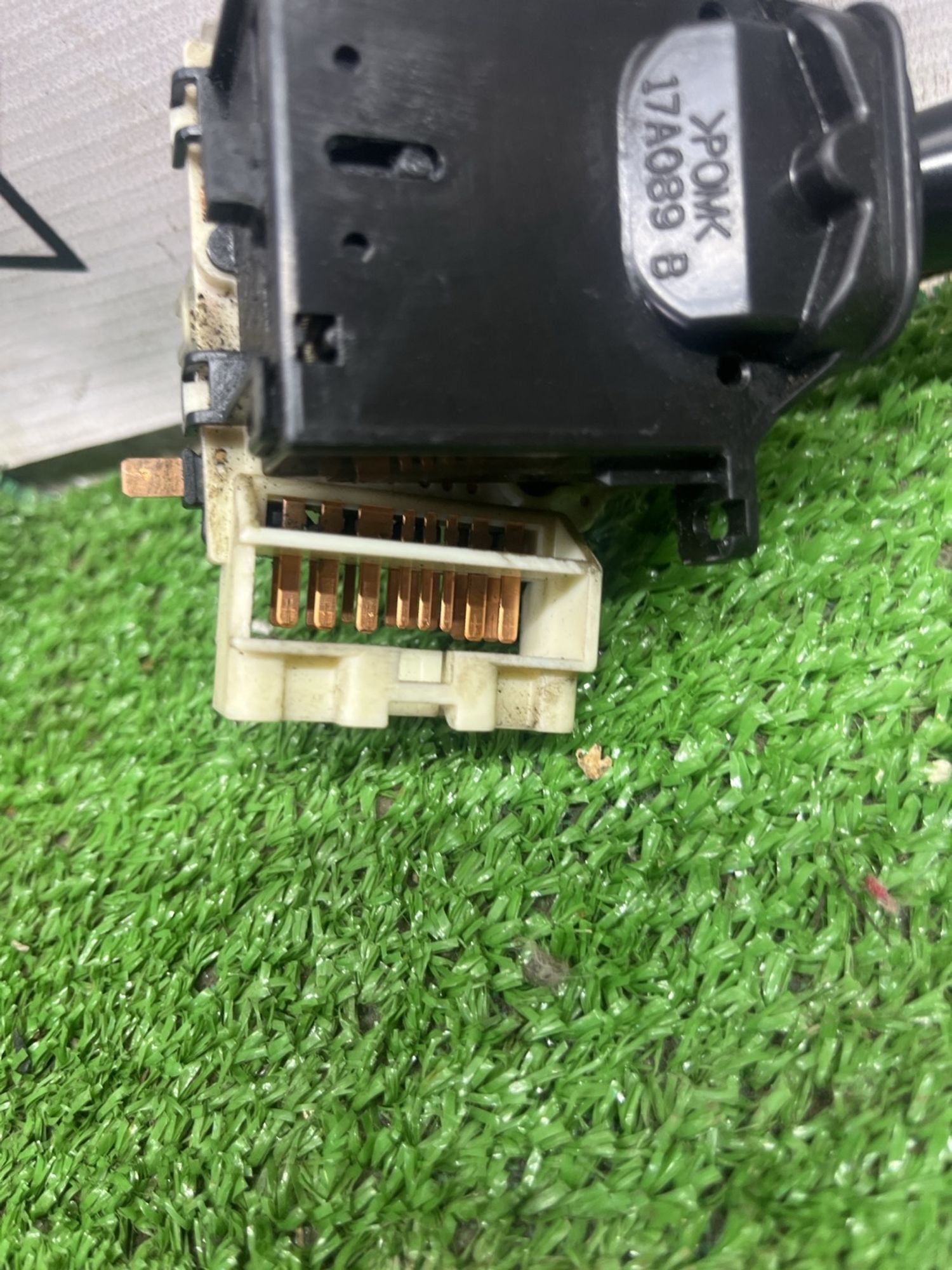 https://ycs.partsauto.market/partsauto-images/thmbs/userImages/cca1856e256b5441544f9aba03b424a6/part/2aeacaa9-c927-4239-8c1d-f2f261baf4ad_1775036160432.jpg