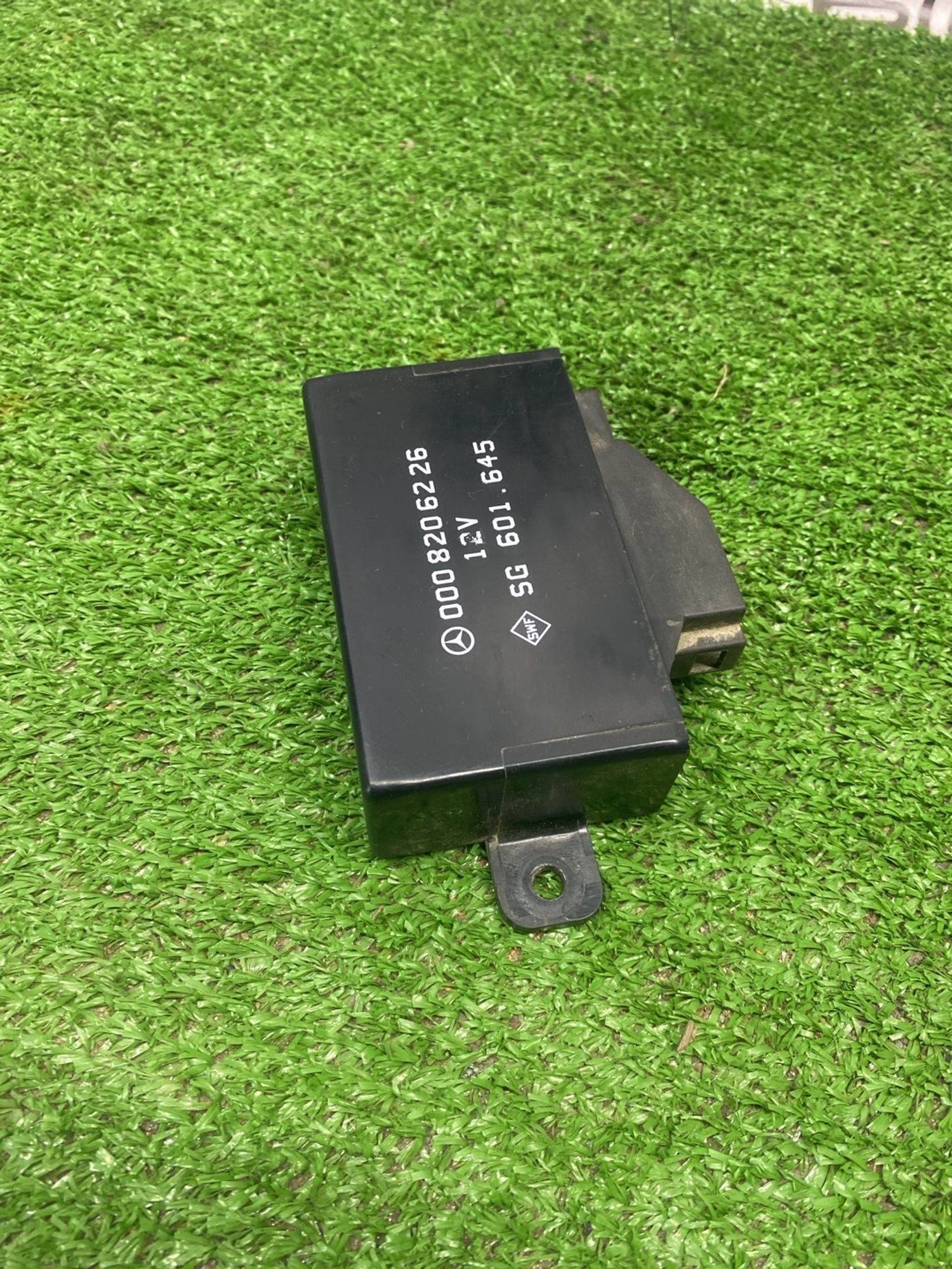 https://ycs.partsauto.market/partsauto-images/thmbs/userImages/cca1856e256b5441544f9aba03b424a6/part/2b731aaa-163d-48a6-8c70-aef870475108_1784285621653.jpg