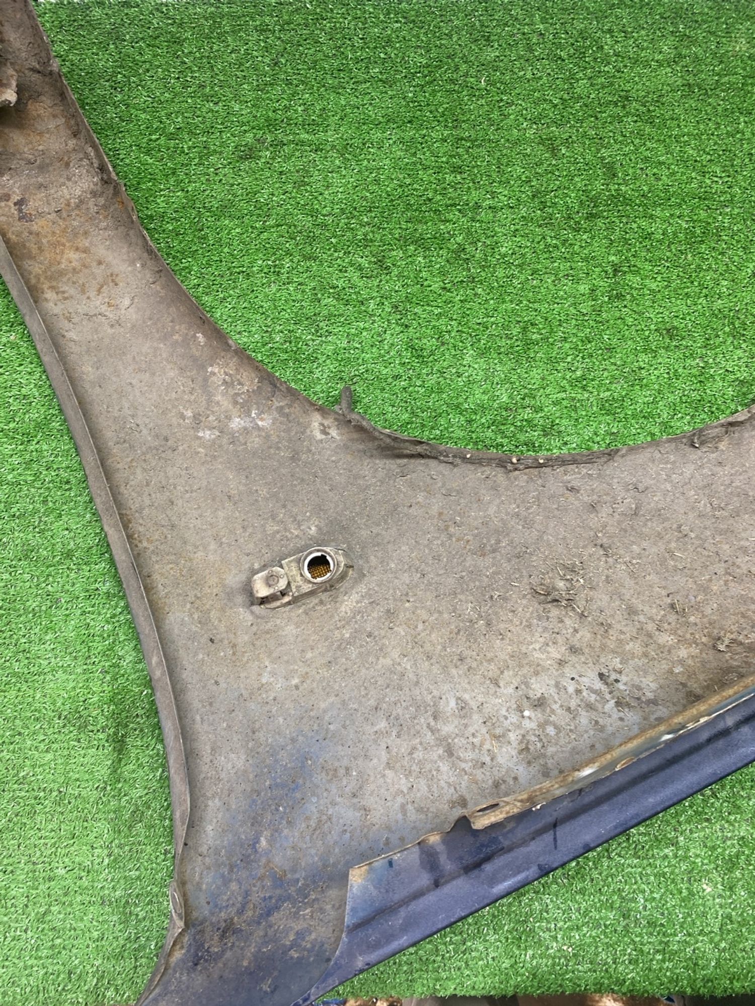 https://ycs.partsauto.market/partsauto-images/thmbs/userImages/cca1856e256b5441544f9aba03b424a6/part/2c36f9fa-1572-4515-b833-3f3d6555f9b9_1782205123691.jpg