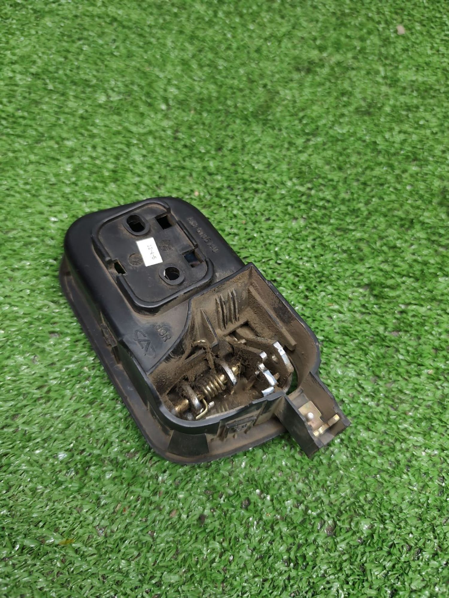 https://ycs.partsauto.market/partsauto-images/thmbs/userImages/cca1856e256b5441544f9aba03b424a6/part/2c3b8d49-0763-4091-aad9-734120615629_1780997659325.jpg