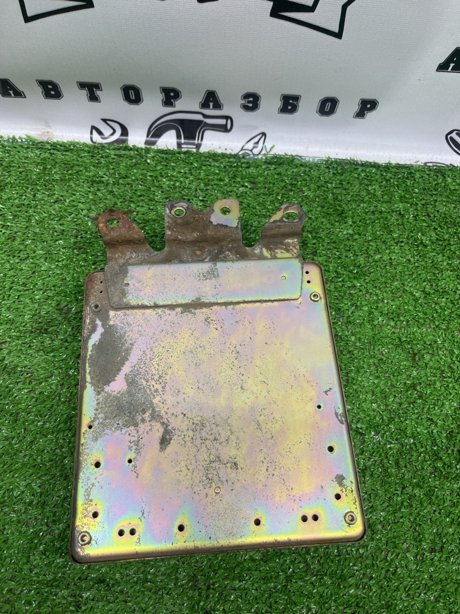 https://ycs.partsauto.market/partsauto-images/thmbs/userImages/cca1856e256b5441544f9aba03b424a6/part/2cb07f9c-a8ec-44c2-bd76-f47011876892_1782369221050.jpg