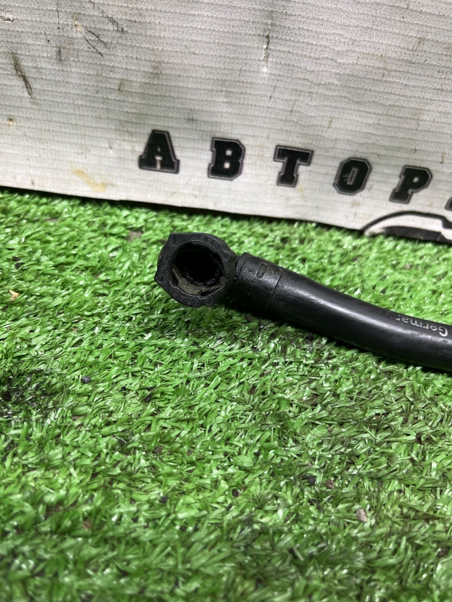 https://ycs.partsauto.market/partsauto-images/thmbs/userImages/cca1856e256b5441544f9aba03b424a6/part/2d0c610f-a852-4339-a41b-648ba6c0ee64_1777370356530.jpg
