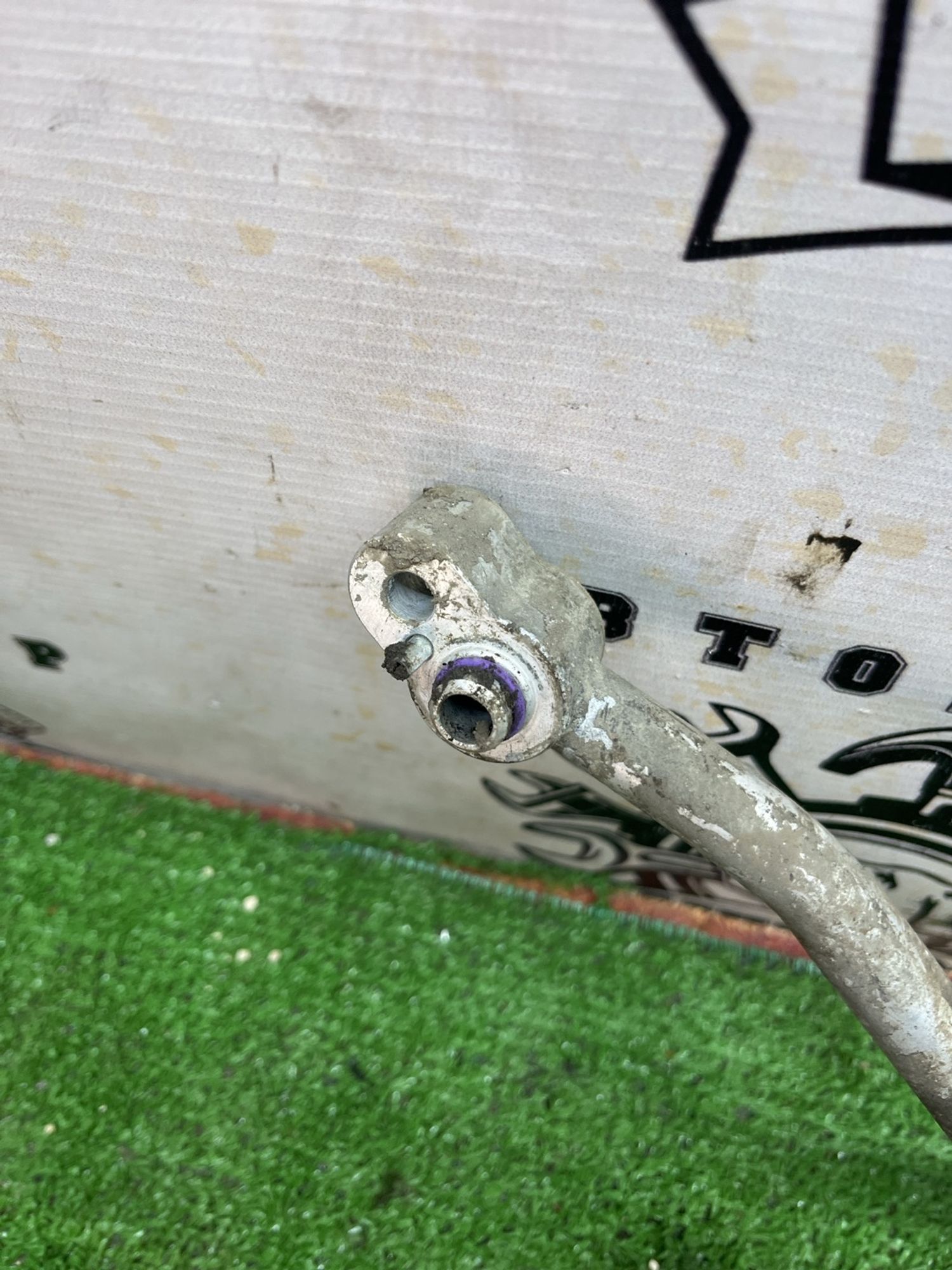 https://ycs.partsauto.market/partsauto-images/thmbs/userImages/cca1856e256b5441544f9aba03b424a6/part/2d7fbf58-fc81-4a51-ada6-13f997733955_1778738447862.jpg