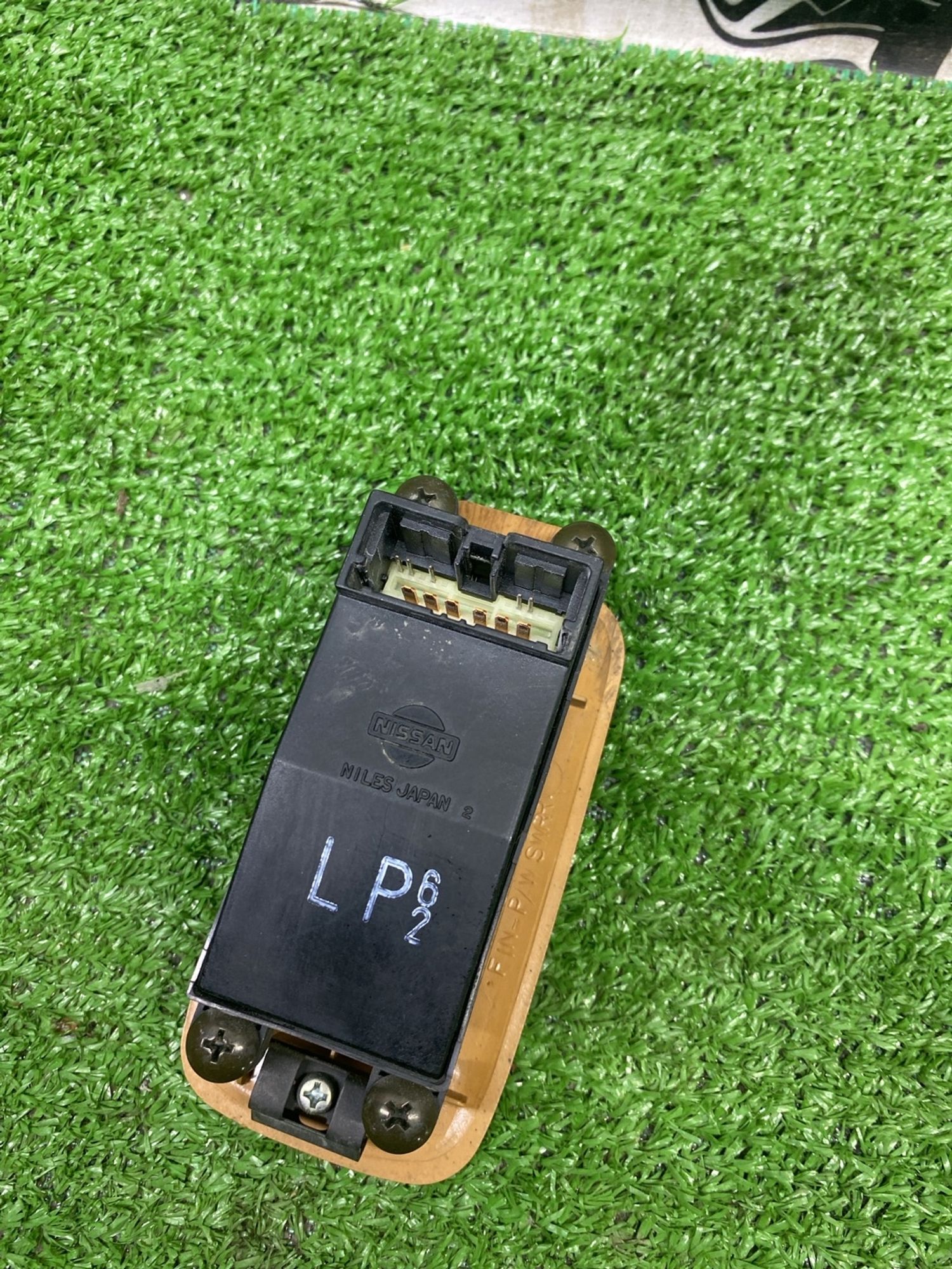 https://ycs.partsauto.market/partsauto-images/thmbs/userImages/cca1856e256b5441544f9aba03b424a6/part/2da3fed0-b890-4a0d-8820-b1a380aa32ca_1789377116015.jpg