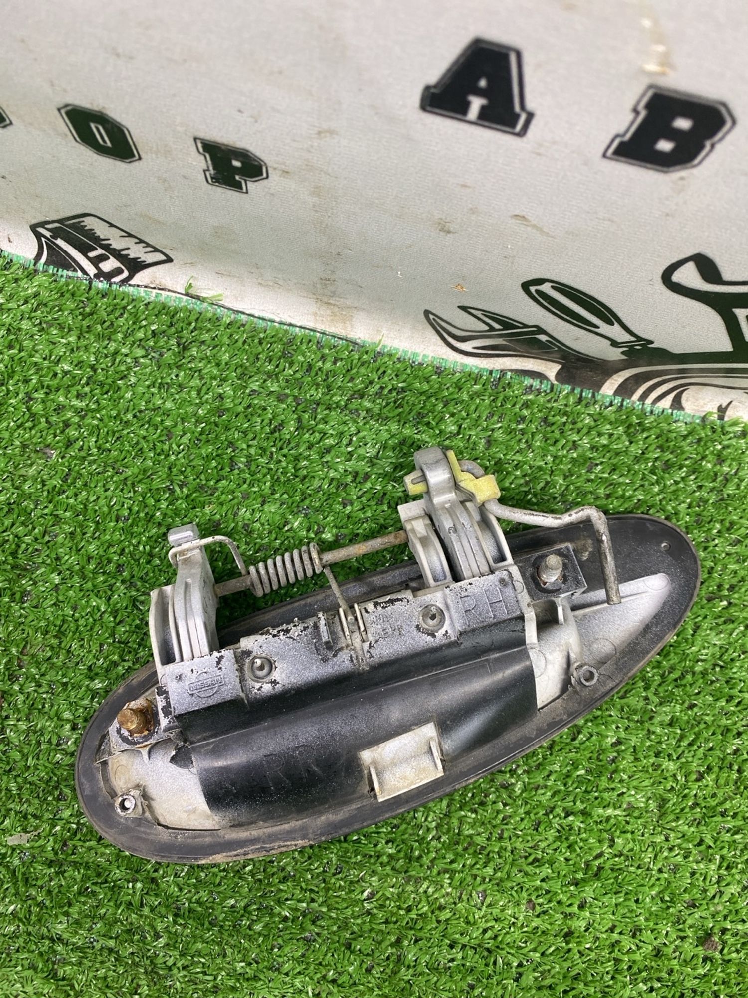 https://ycs.partsauto.market/partsauto-images/thmbs/userImages/cca1856e256b5441544f9aba03b424a6/part/2e032c9a-d279-4ab5-b91d-a53e21be79b4_1789377459306.jpg