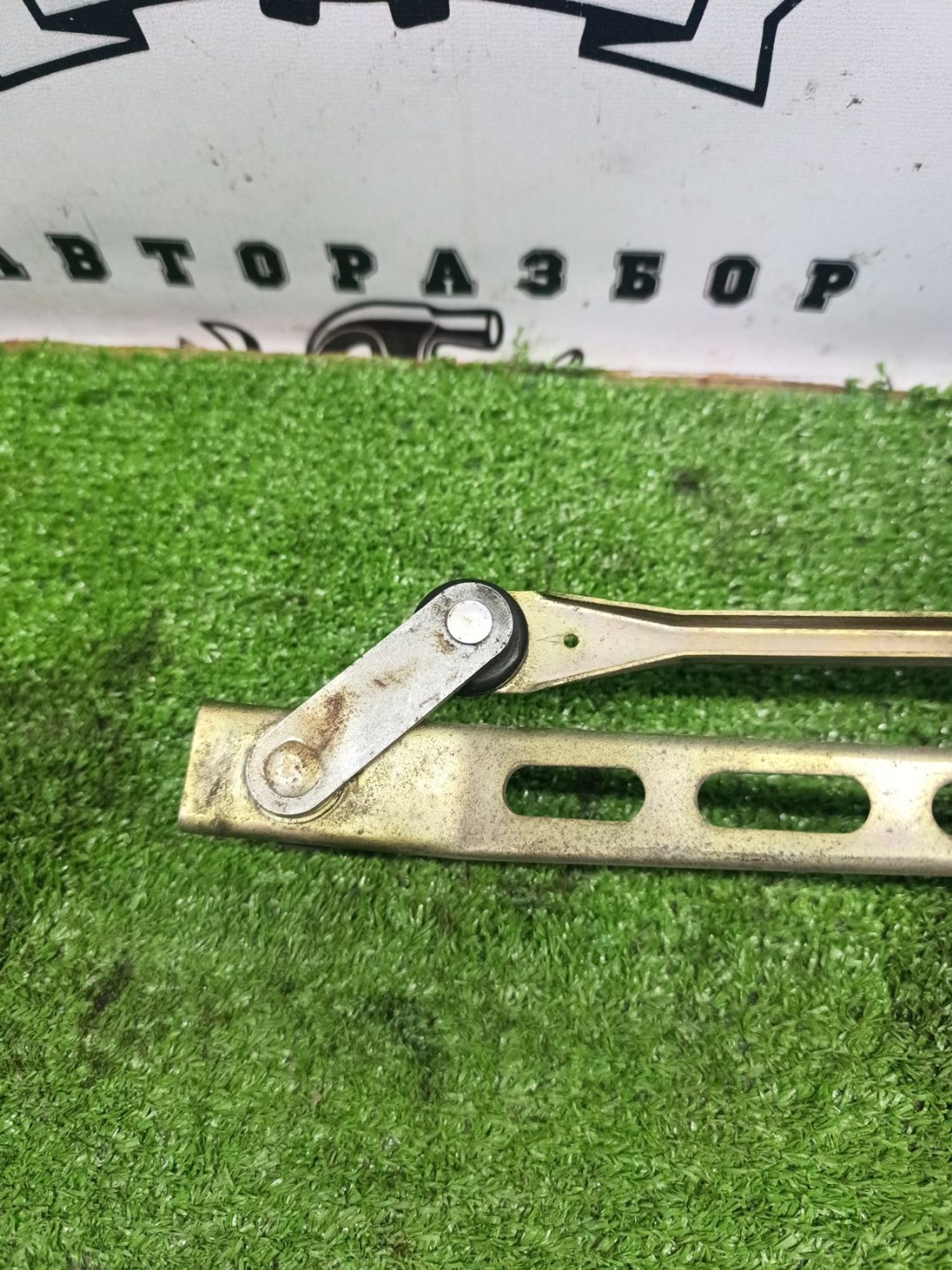 https://ycs.partsauto.market/partsauto-images/thmbs/userImages/cca1856e256b5441544f9aba03b424a6/part/306a4969-37a0-43b2-be13-ada3aebdf300_1787050980708.jpg