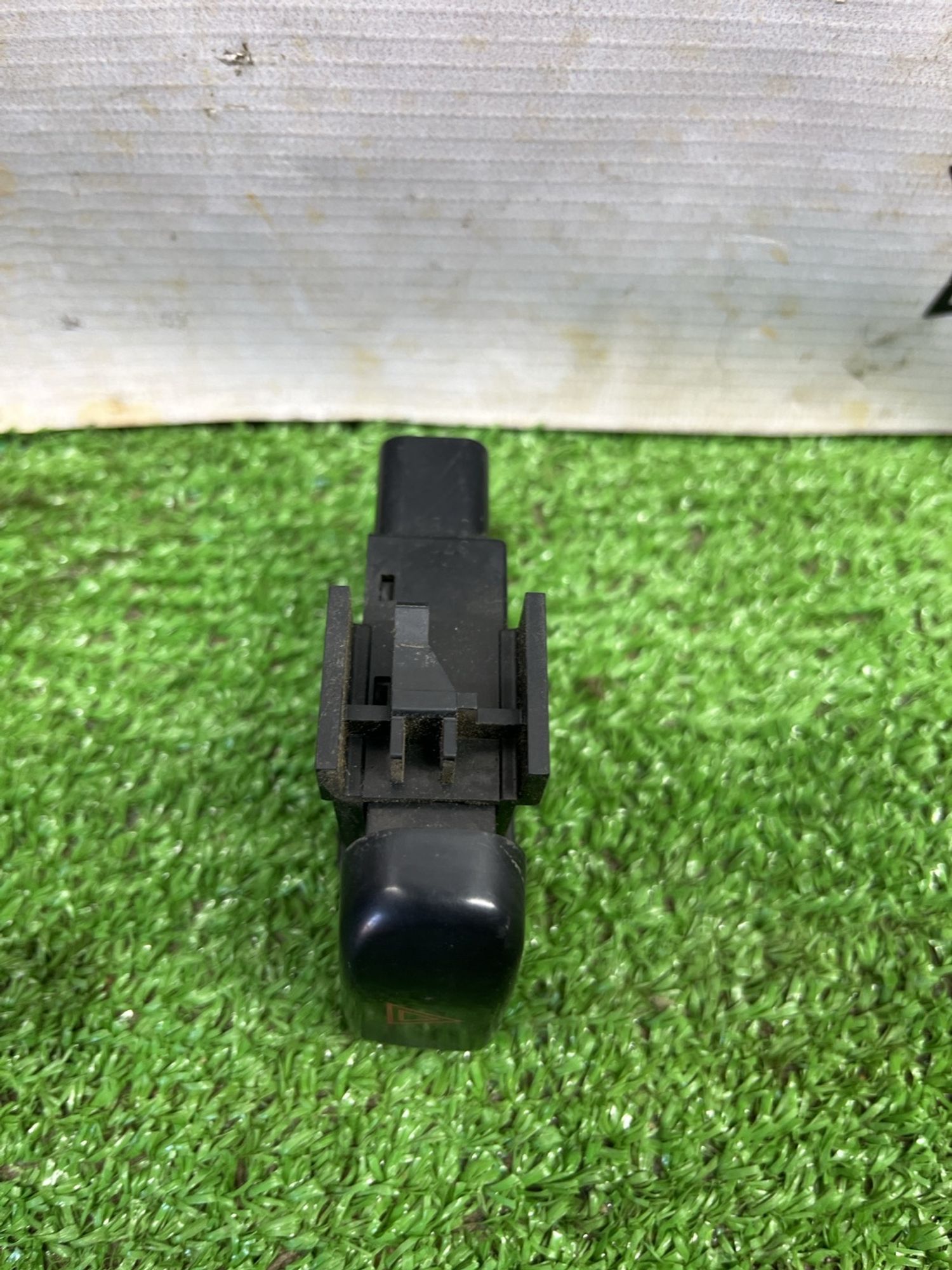 https://ycs.partsauto.market/partsauto-images/thmbs/userImages/cca1856e256b5441544f9aba03b424a6/part/316301d1-d87a-4142-ae4e-b6d52db51f55_1775043015853.jpg