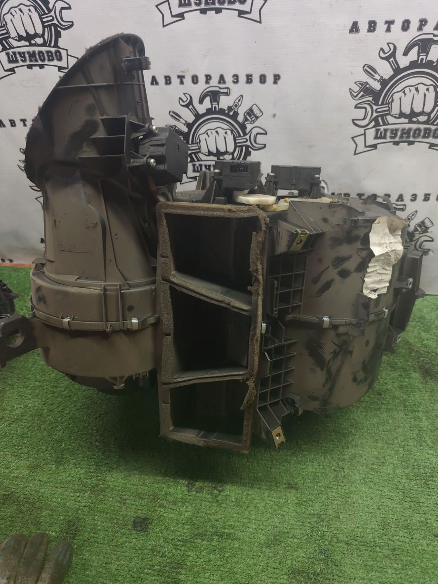 https://ycs.partsauto.market/partsauto-images/thmbs/userImages/cca1856e256b5441544f9aba03b424a6/part/31ffeb60-18dd-4d33-8693-bd80af893365_1777806133829.jpg