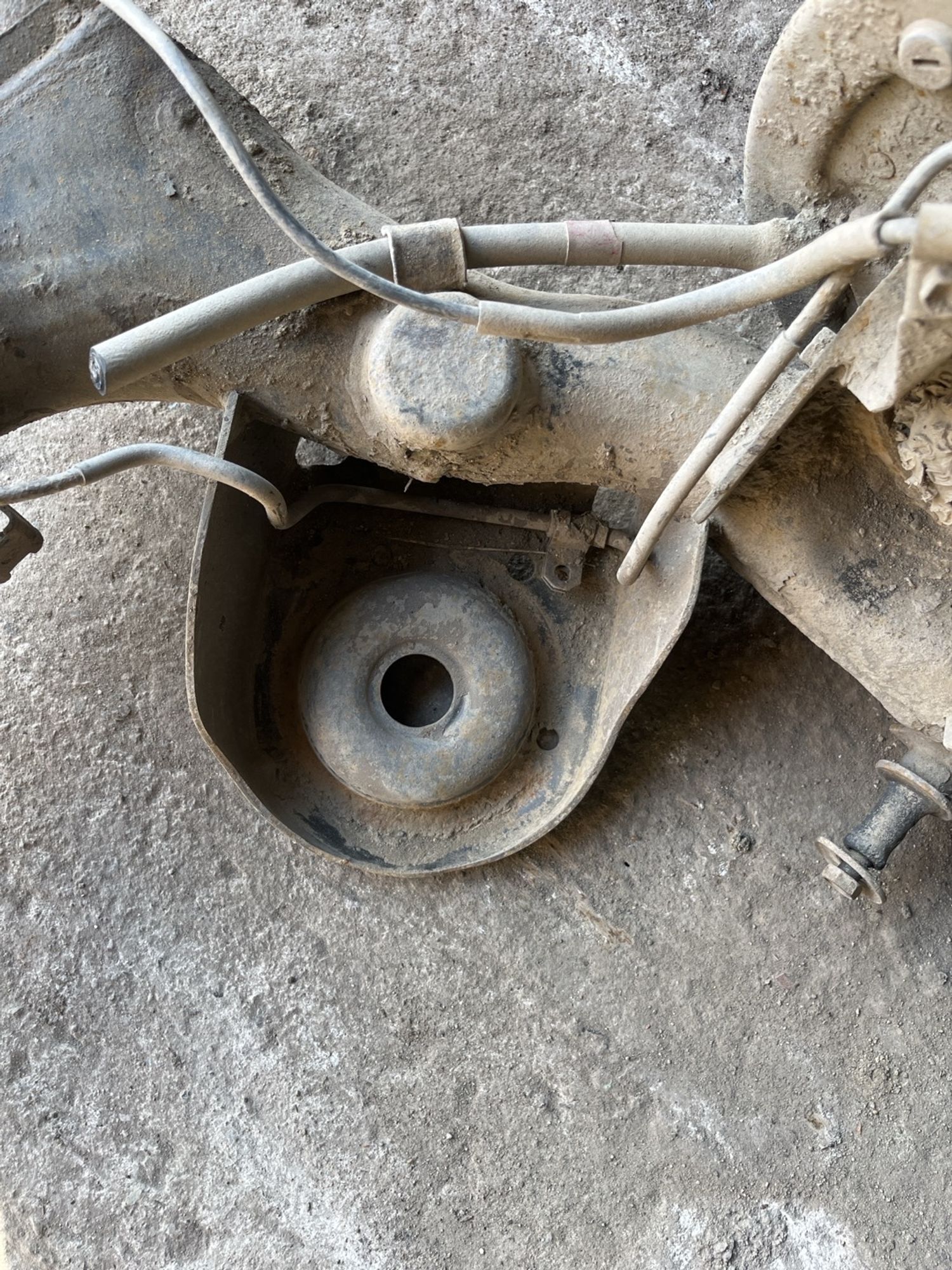 https://ycs.partsauto.market/partsauto-images/thmbs/userImages/cca1856e256b5441544f9aba03b424a6/part/3297c557-676e-49cf-99b8-4fbe90a14724_1776236275062.jpg