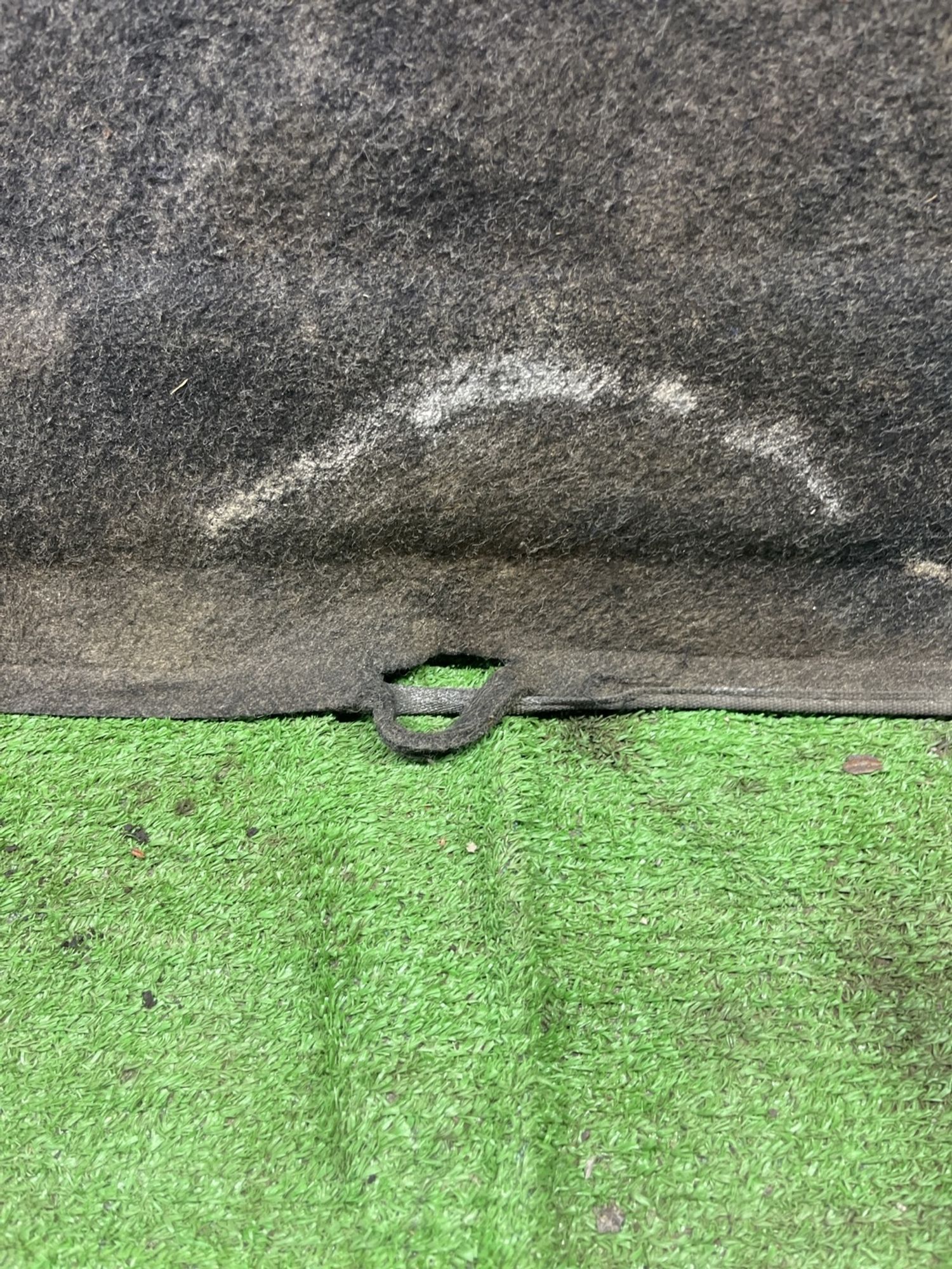 https://ycs.partsauto.market/partsauto-images/thmbs/userImages/cca1856e256b5441544f9aba03b424a6/part/32b95c16-dc54-45a9-affb-3131911c056f_1776231233772.jpg