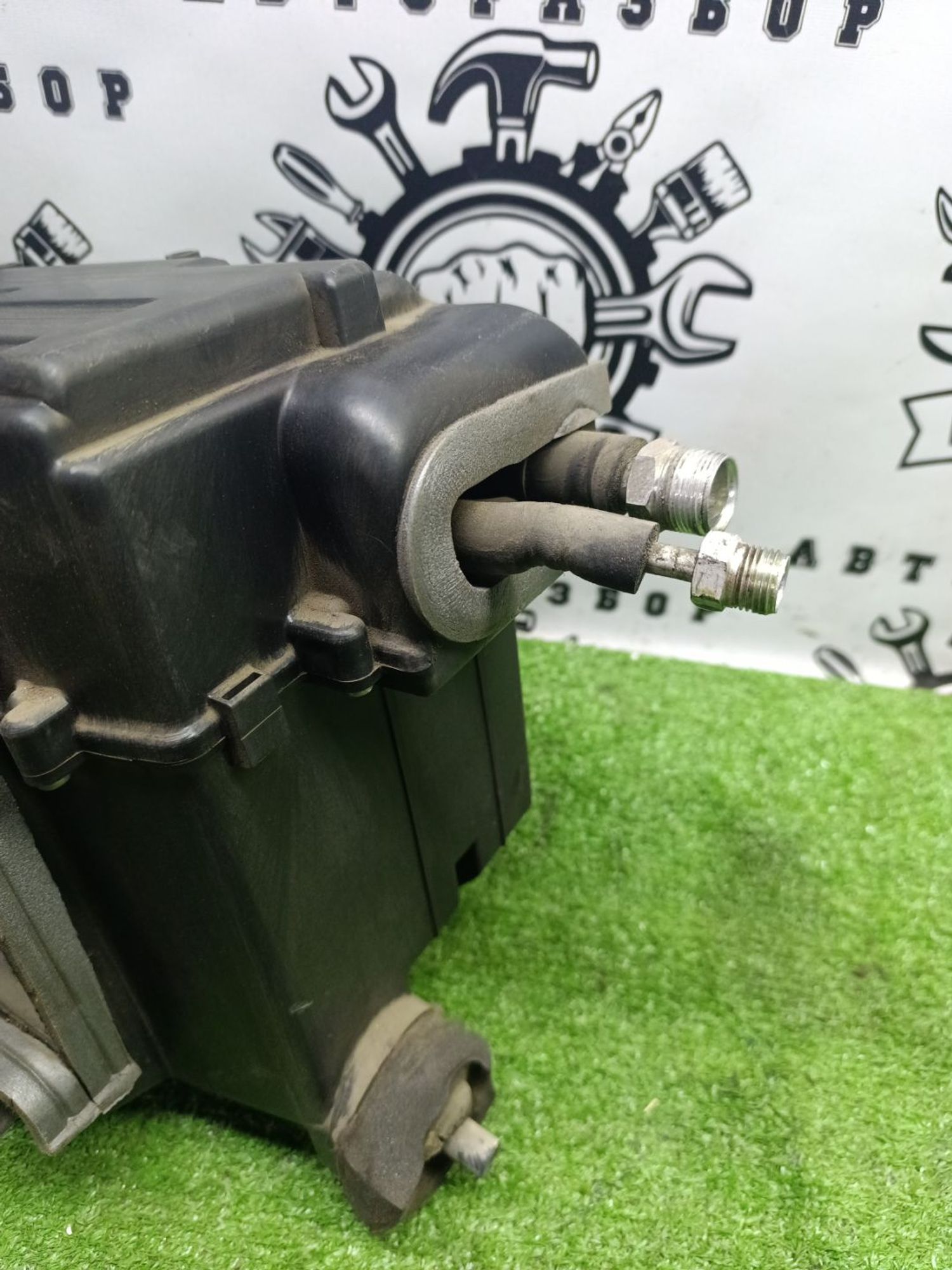 https://ycs.partsauto.market/partsauto-images/thmbs/userImages/cca1856e256b5441544f9aba03b424a6/part/33d60f90-0cd4-4d3e-a184-fa848ce72e5f_1789470371890.jpg