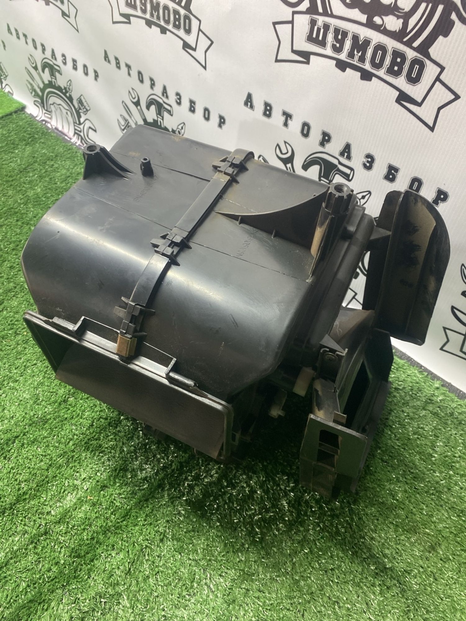 https://ycs.partsauto.market/partsauto-images/thmbs/userImages/cca1856e256b5441544f9aba03b424a6/part/340d245c-360b-41dc-a6eb-6361e0aed555_1781083986713.jpg
