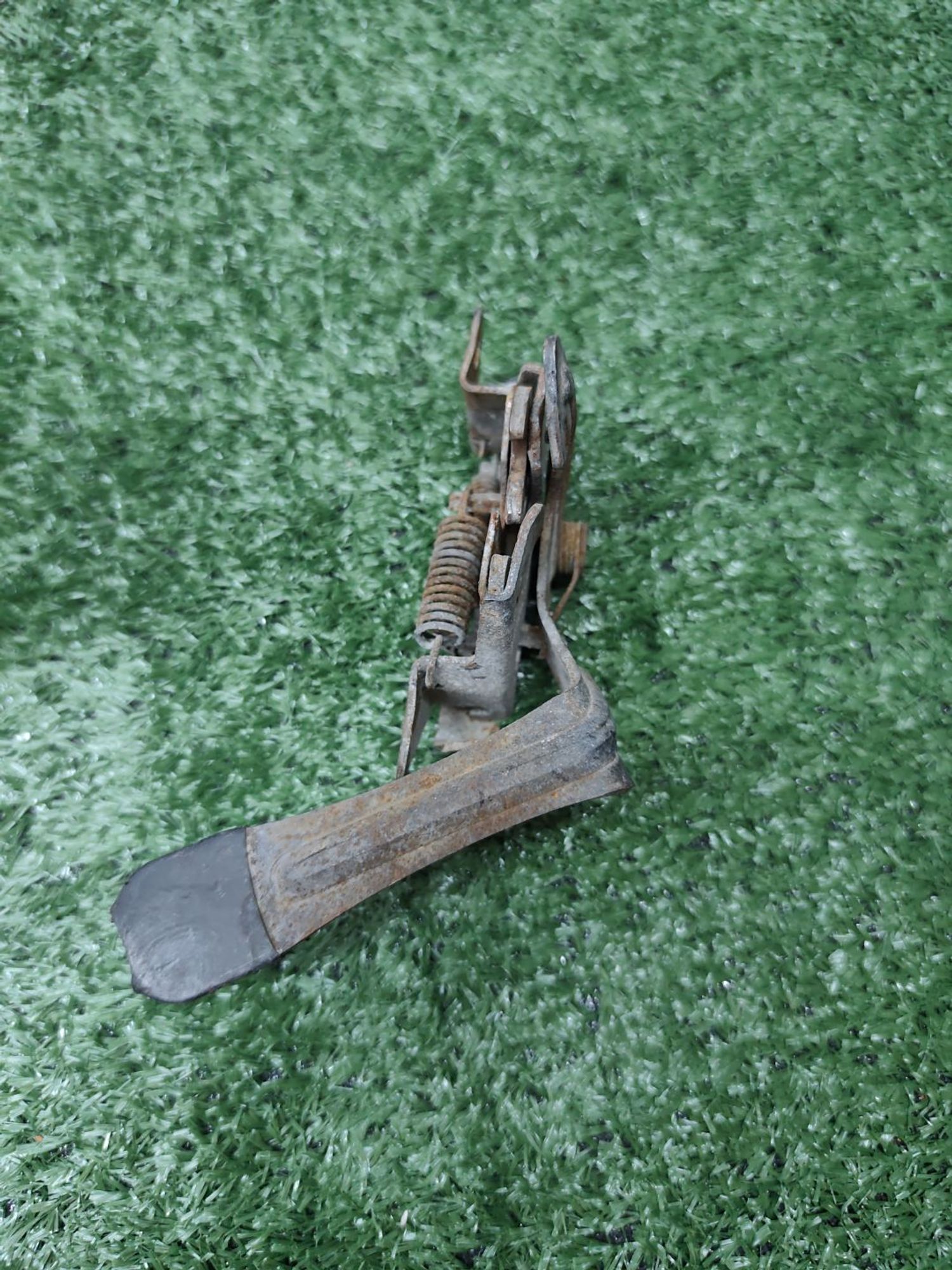 https://ycs.partsauto.market/partsauto-images/thmbs/userImages/cca1856e256b5441544f9aba03b424a6/part/34ea9ff9-d906-4e96-b594-058ff60c2704_1780462383507.jpg