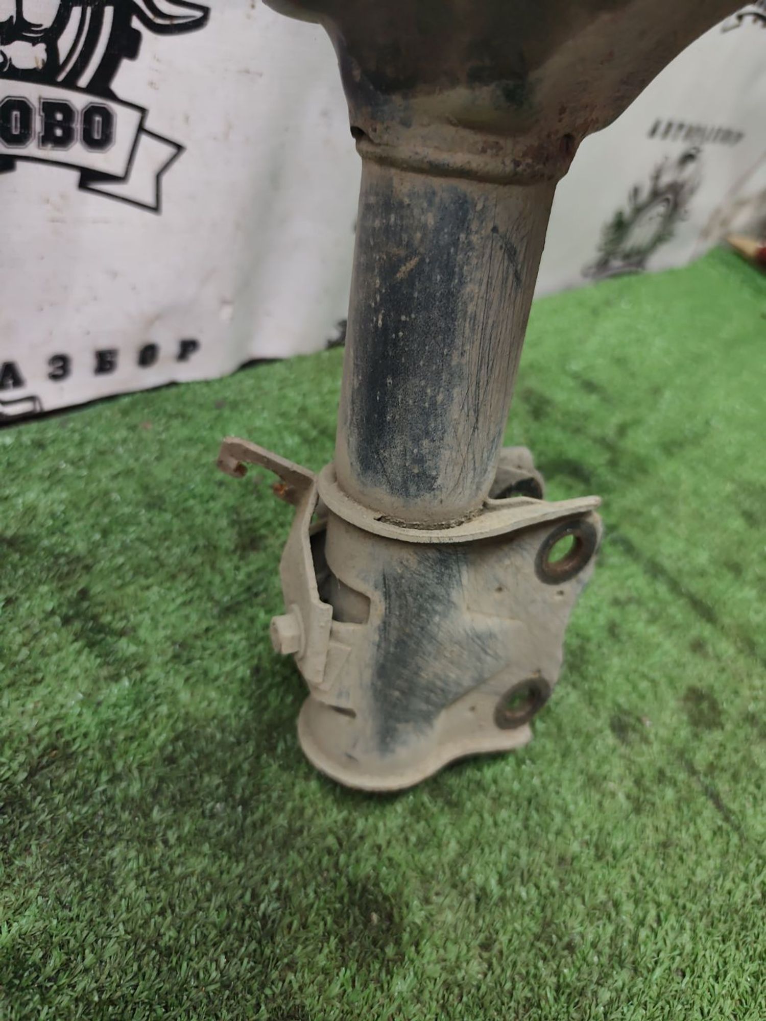 https://ycs.partsauto.market/partsauto-images/thmbs/userImages/cca1856e256b5441544f9aba03b424a6/part/34f282d8-a8b0-4a3c-b241-811359ff6230_1779260855012.jpg