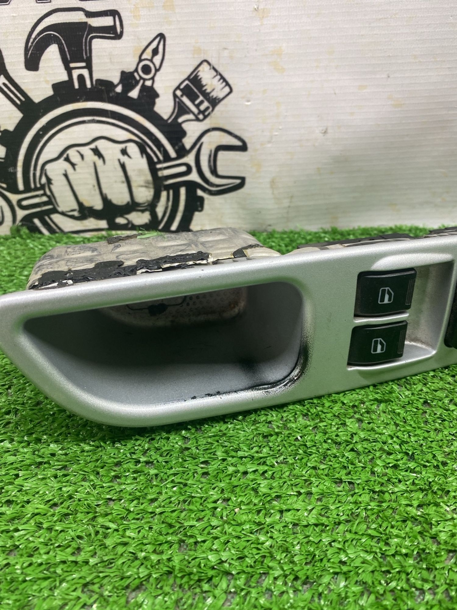https://ycs.partsauto.market/partsauto-images/thmbs/userImages/cca1856e256b5441544f9aba03b424a6/part/34f7a470-6f5f-4cf6-8bd0-06b27b9276cf_1780899017001.jpg