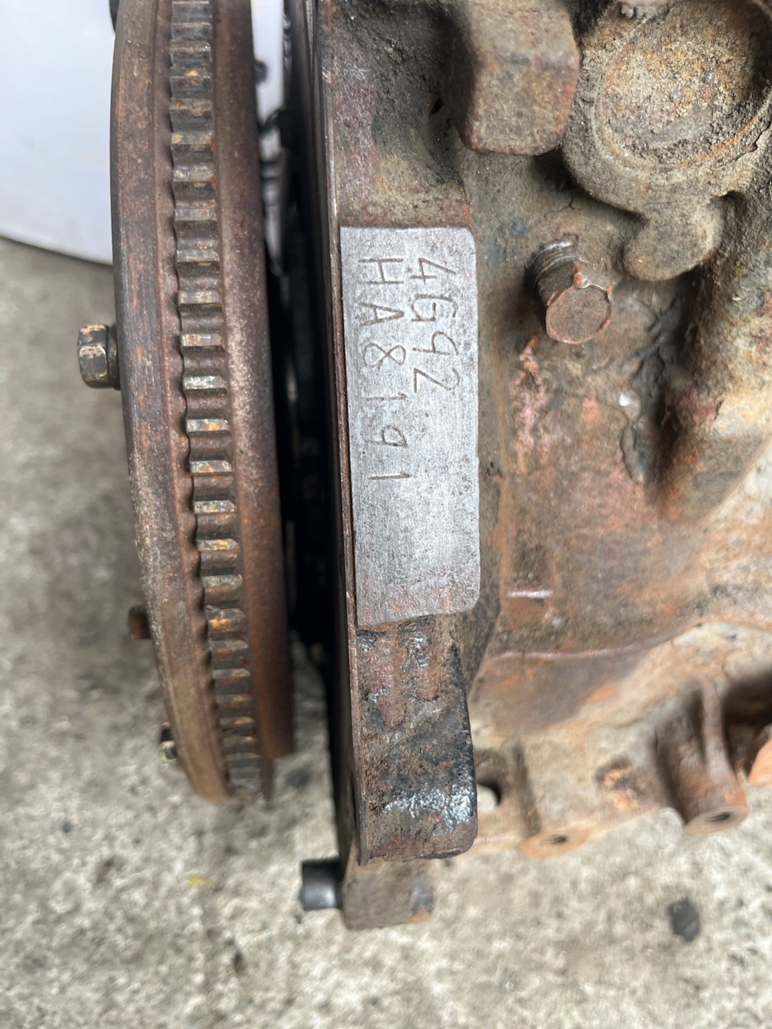 https://ycs.partsauto.market/partsauto-images/thmbs/userImages/cca1856e256b5441544f9aba03b424a6/part/35210b6f-5033-4baf-84b9-e26005e4bd81_1782536819131.jpg