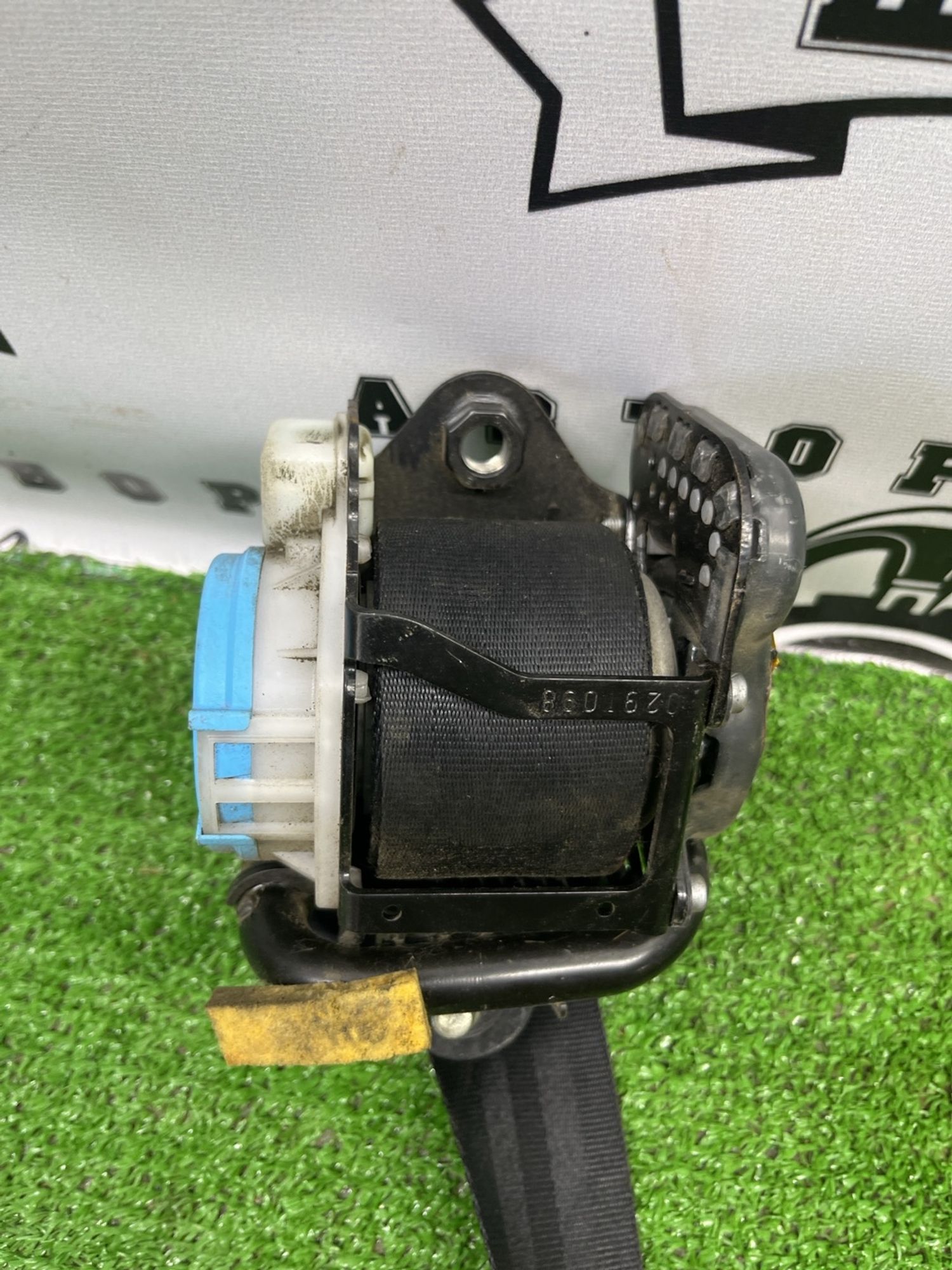 https://ycs.partsauto.market/partsauto-images/thmbs/userImages/cca1856e256b5441544f9aba03b424a6/part/354c89c9-6771-4f1d-9669-86aa07a3558f_1783329746104.jpg