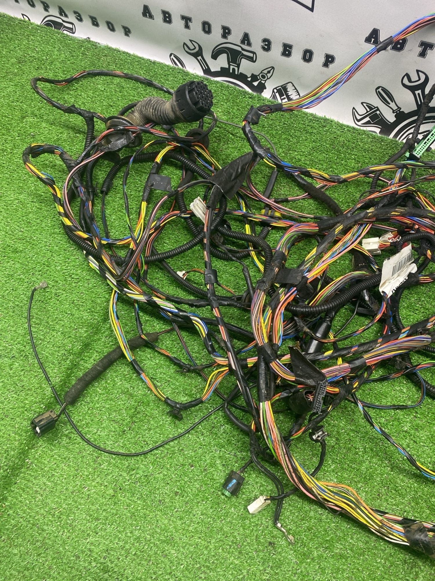 https://ycs.partsauto.market/partsauto-images/thmbs/userImages/cca1856e256b5441544f9aba03b424a6/part/35ae82ea-922d-4e4e-a695-b4261f1908ec_1783489688920.jpg