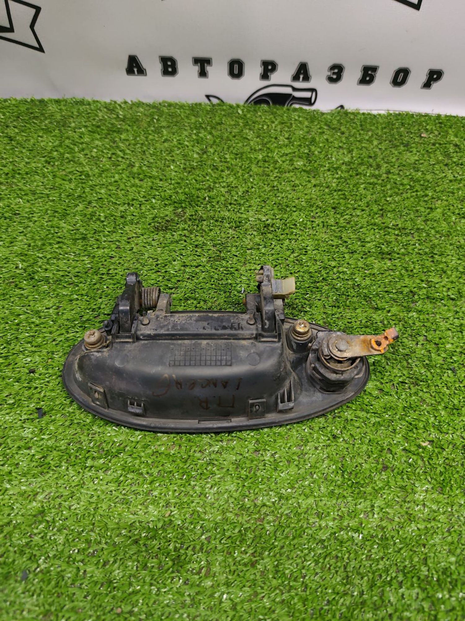 https://ycs.partsauto.market/partsauto-images/thmbs/userImages/cca1856e256b5441544f9aba03b424a6/part/35c5a93c-f8e9-46d3-bd0a-784bebd2eaad_1781858291716.jpg