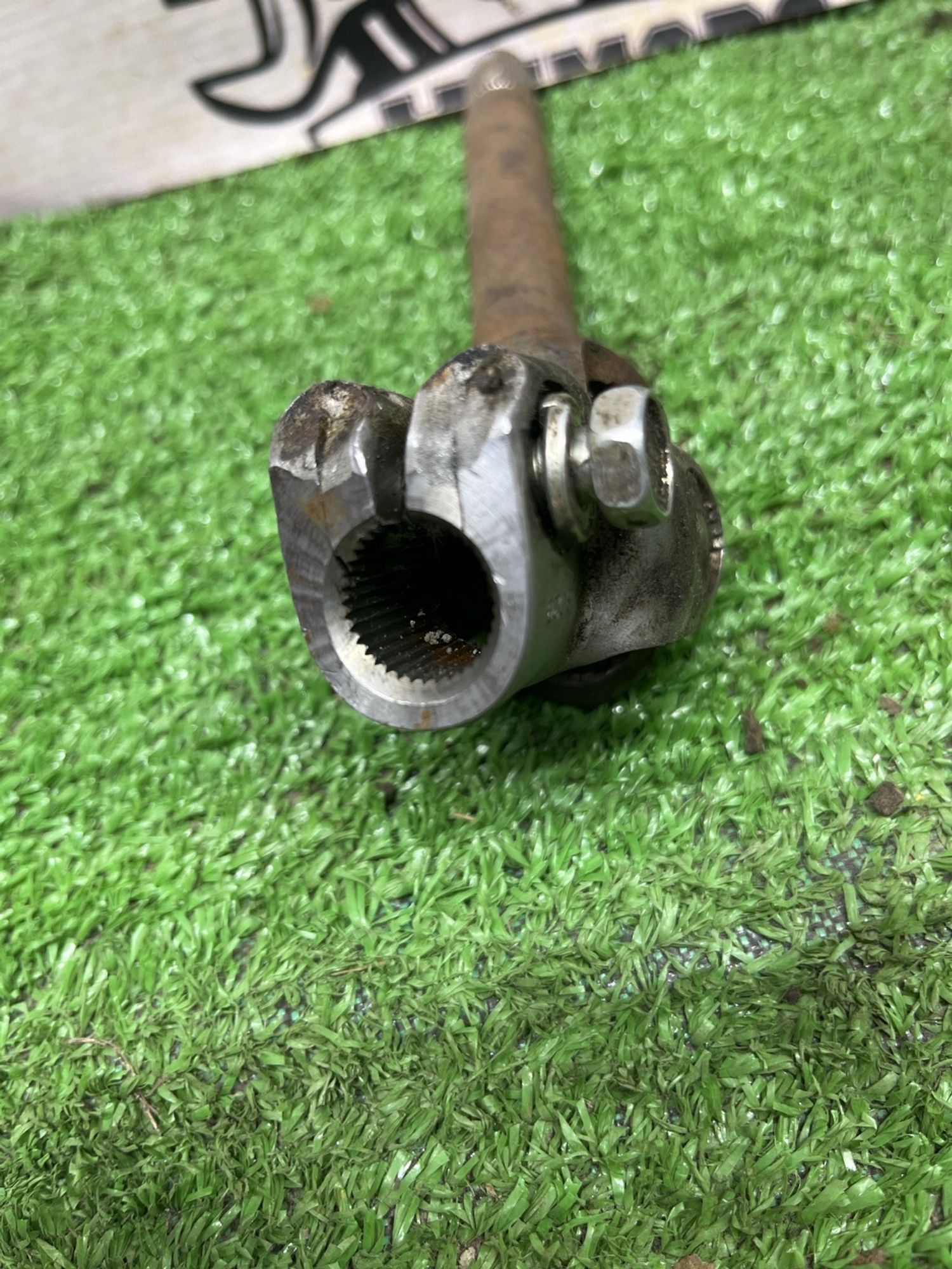 https://ycs.partsauto.market/partsauto-images/thmbs/userImages/cca1856e256b5441544f9aba03b424a6/part/3675a1bc-99f6-4dbf-a9fc-0ffee12b1c8e_1776408157936.jpg
